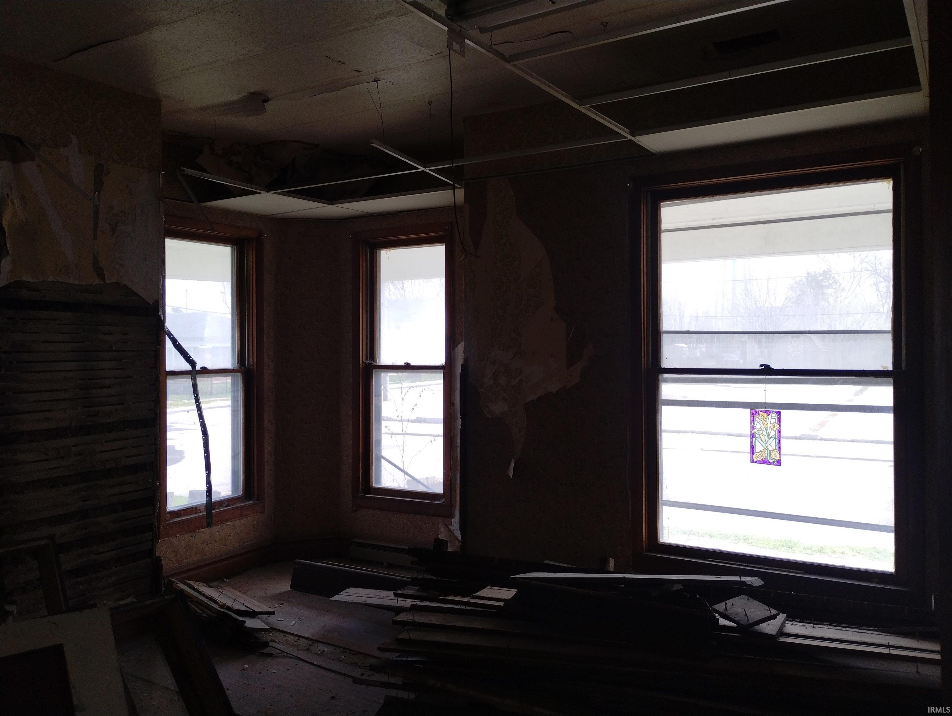 4th image of 117 E Main St, Van Buren, IN 46991 | MLS# 202634175