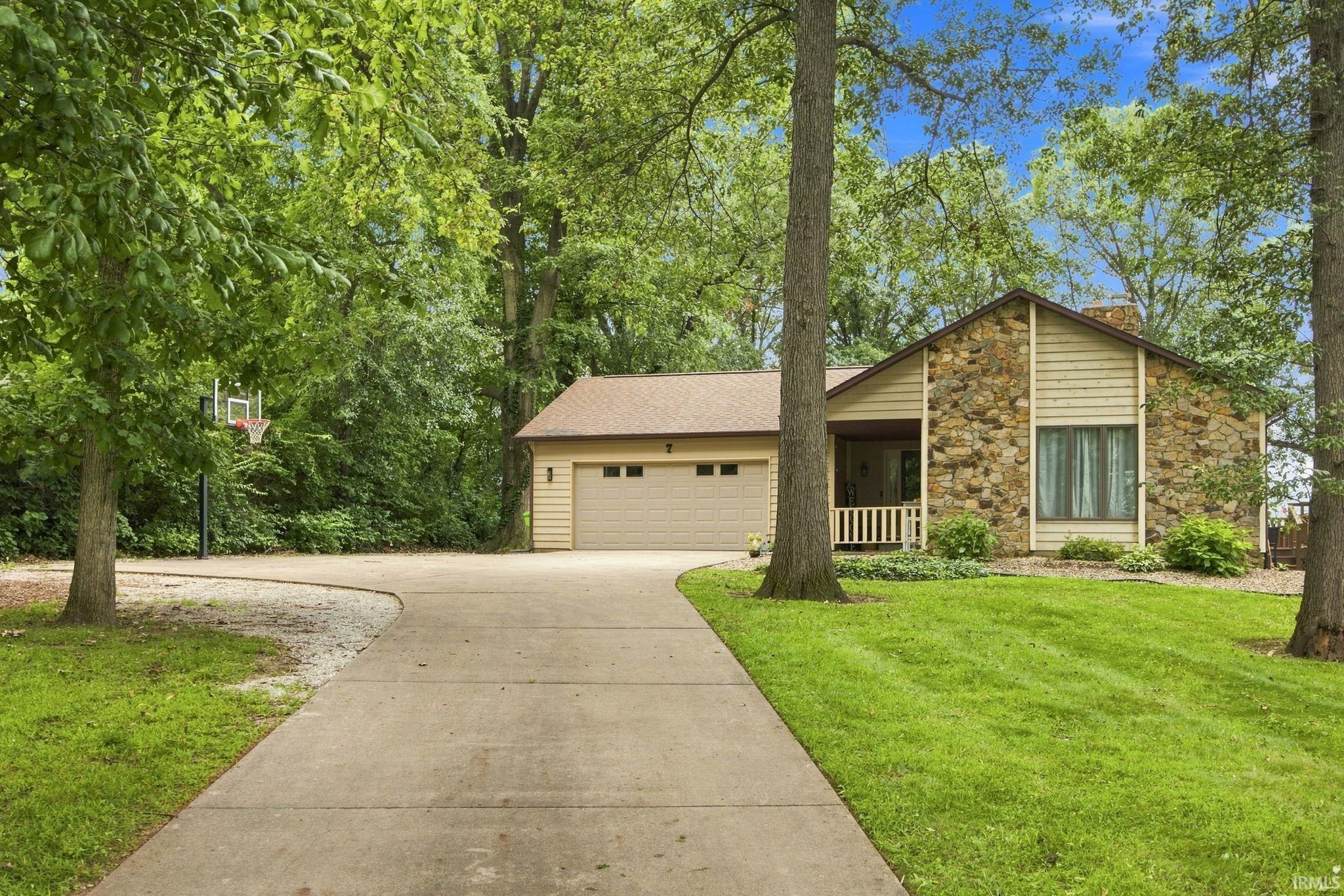 image of 7 Concord Pl, Lafayette, IN 47909 | MLS# 202634179