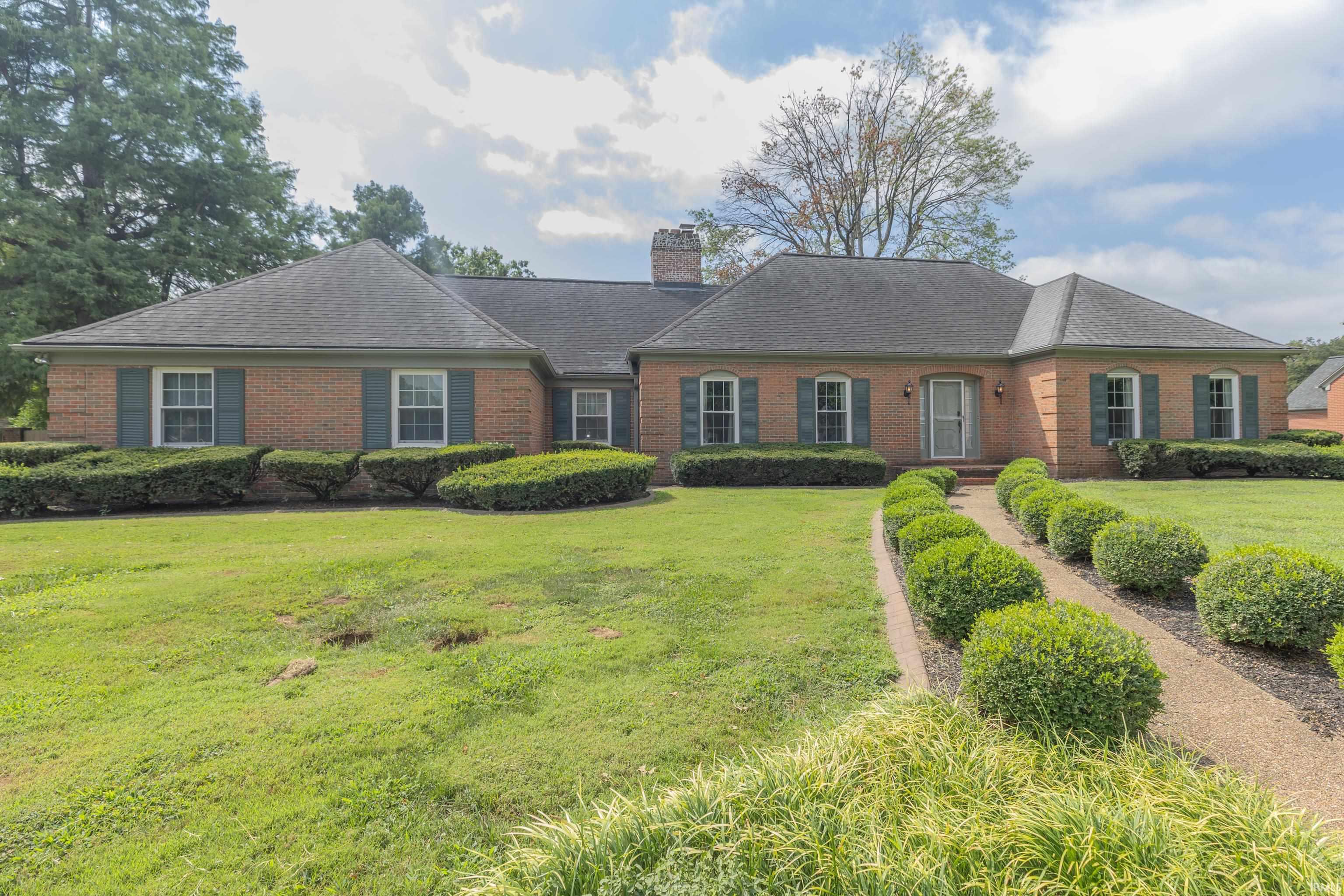 42nd image of 7309 Olive St, Evansville, IN 47715 | MLS# 202634251