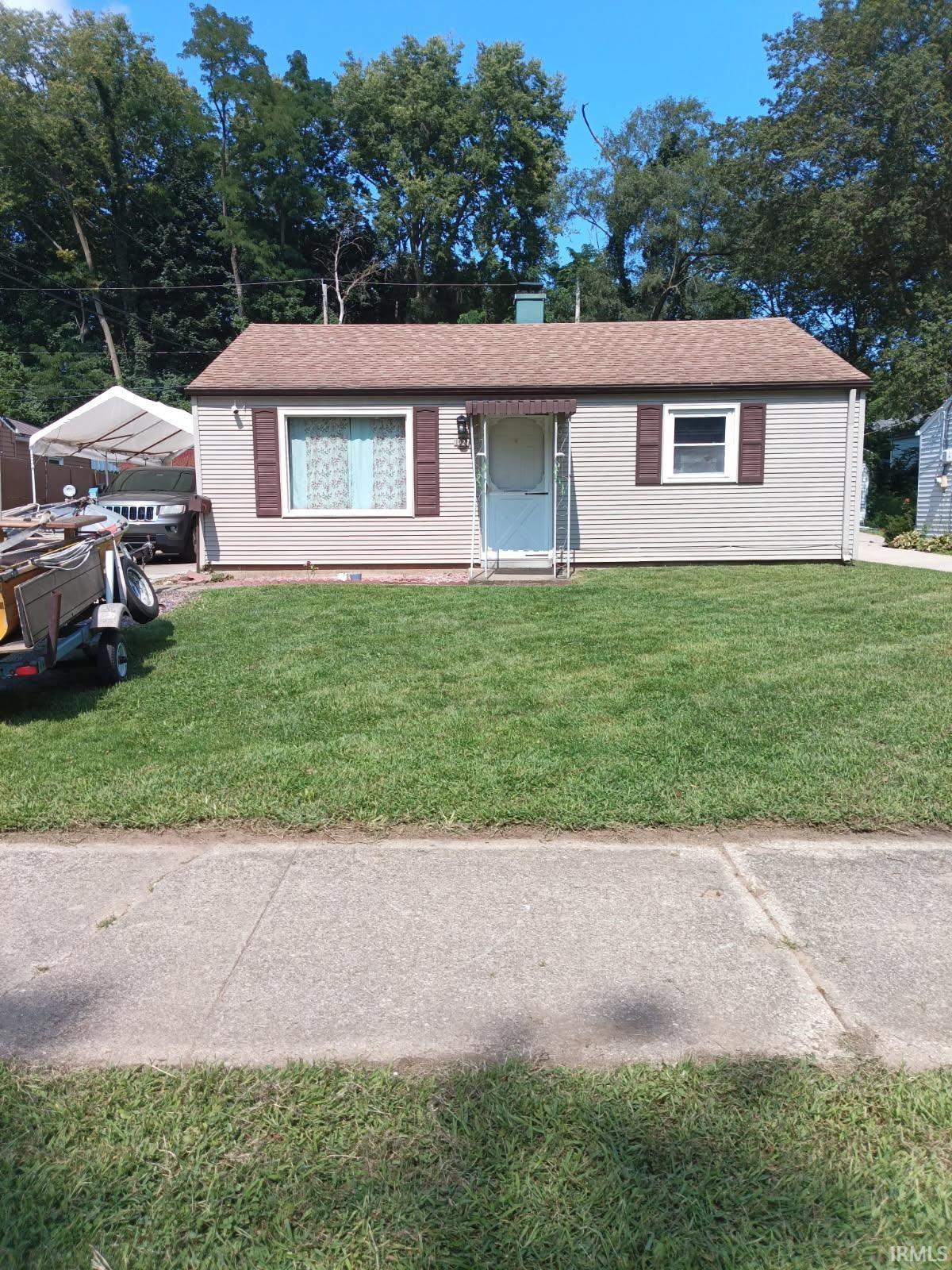 1st image of 1027 E Chippewa Ave, South Bend, IN 46614 | MLS# 202634276