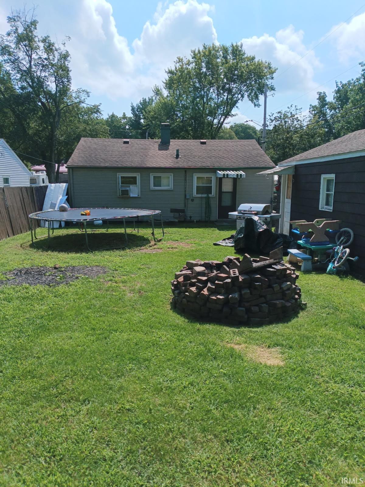 10th image of 1027 E Chippewa Ave, South Bend, IN 46614 | MLS# 202634276