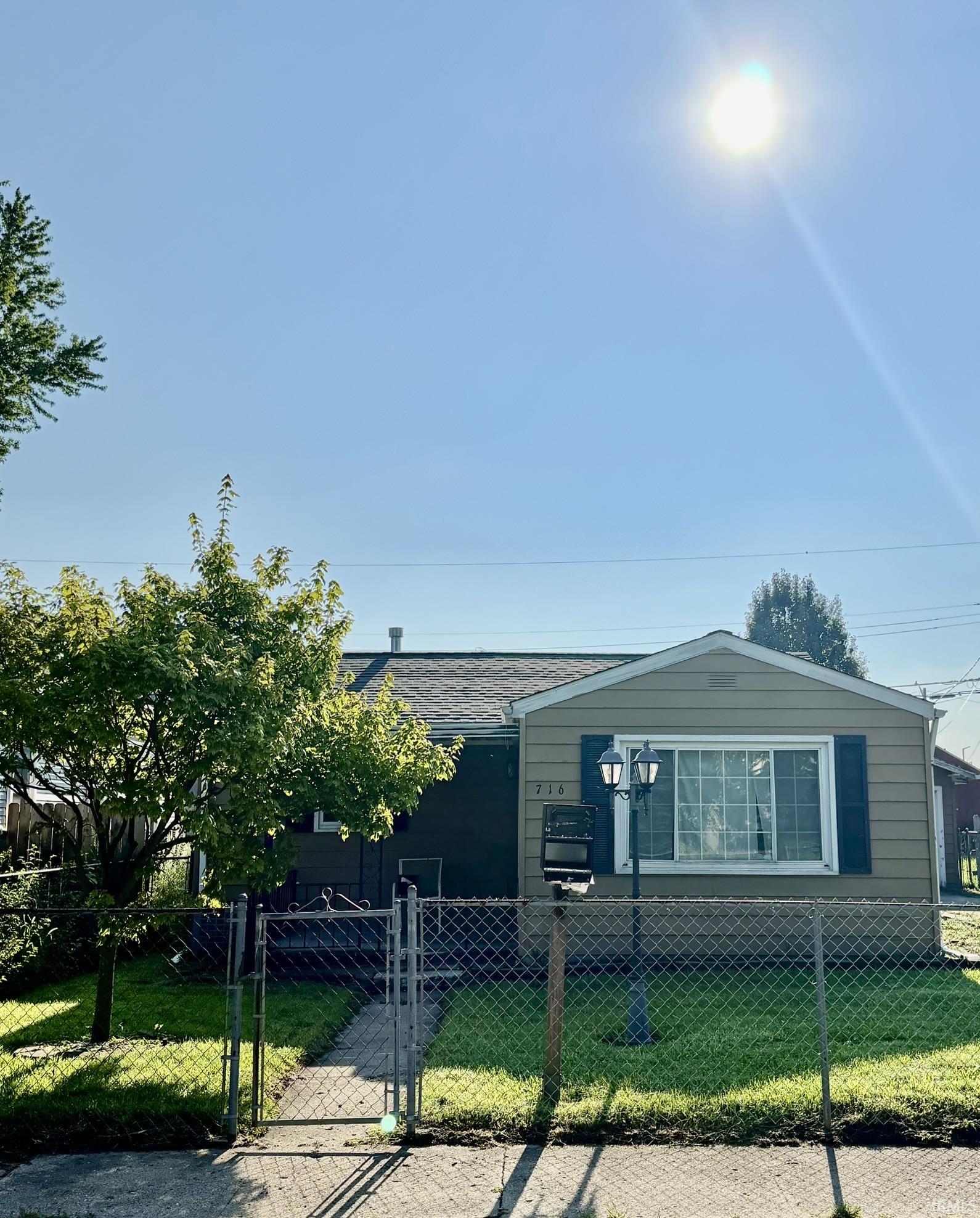 1st image of 716 S Calumet St, Kokomo, IN 46901 | MLS# 202634284