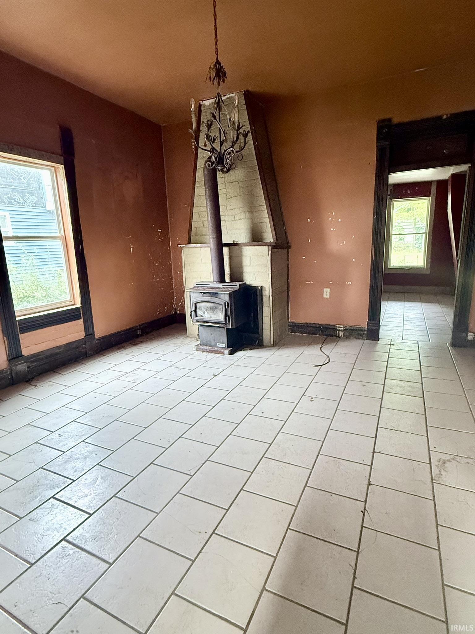 5th image of 330 S Howard St, Union City, IN 47390 | MLS# 202634294