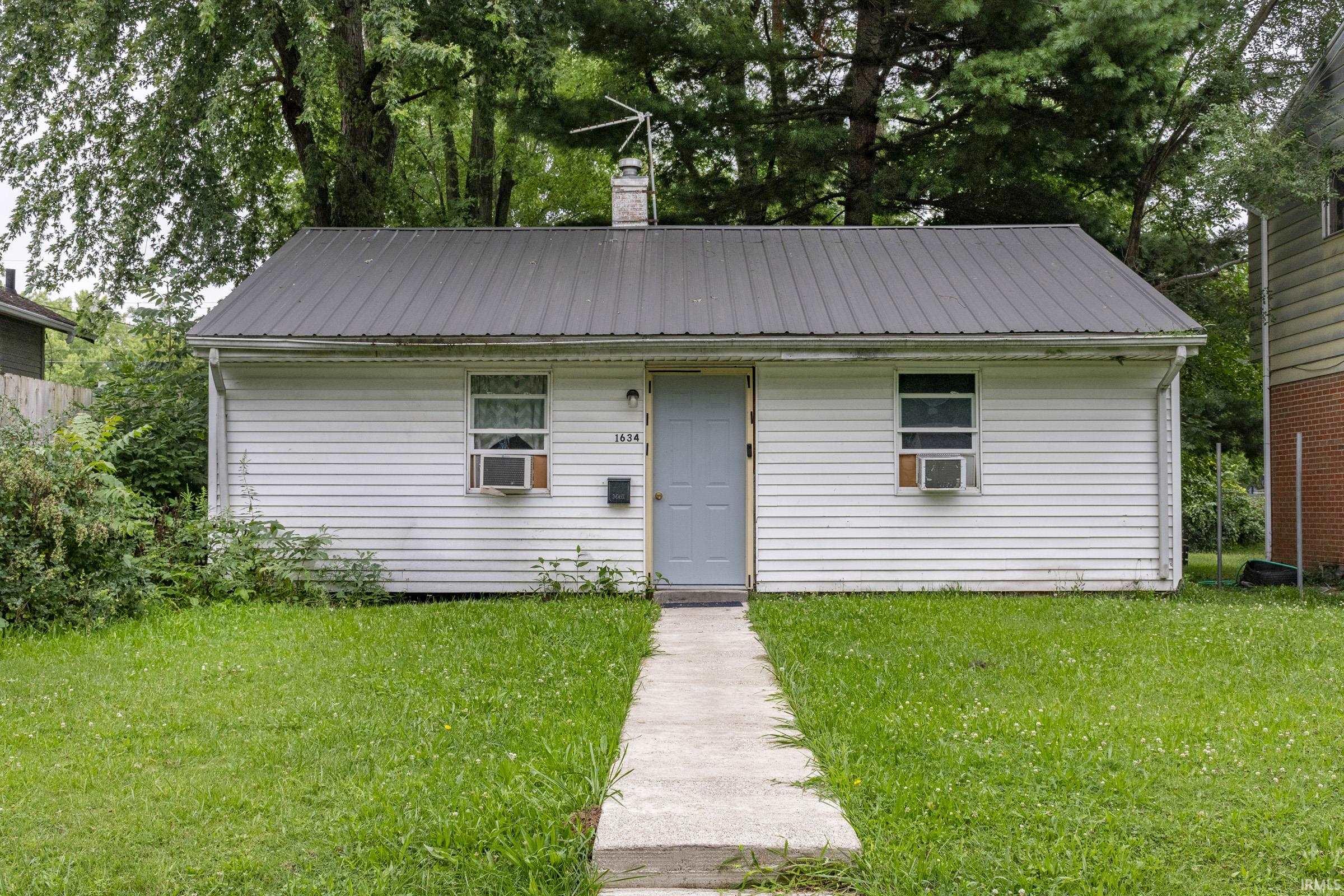 1st image of 1634 N Olive St, South Bend, IN 46628 | MLS# 202634295
