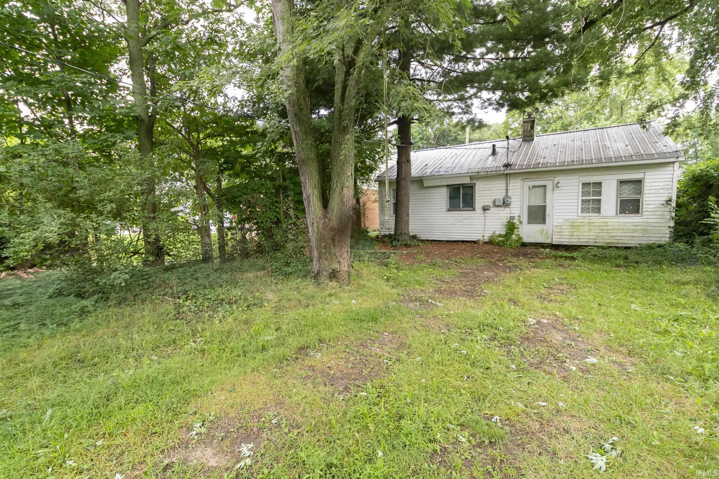 3rd image of 1634 N Olive St, South Bend, IN 46628 | MLS# 202634295