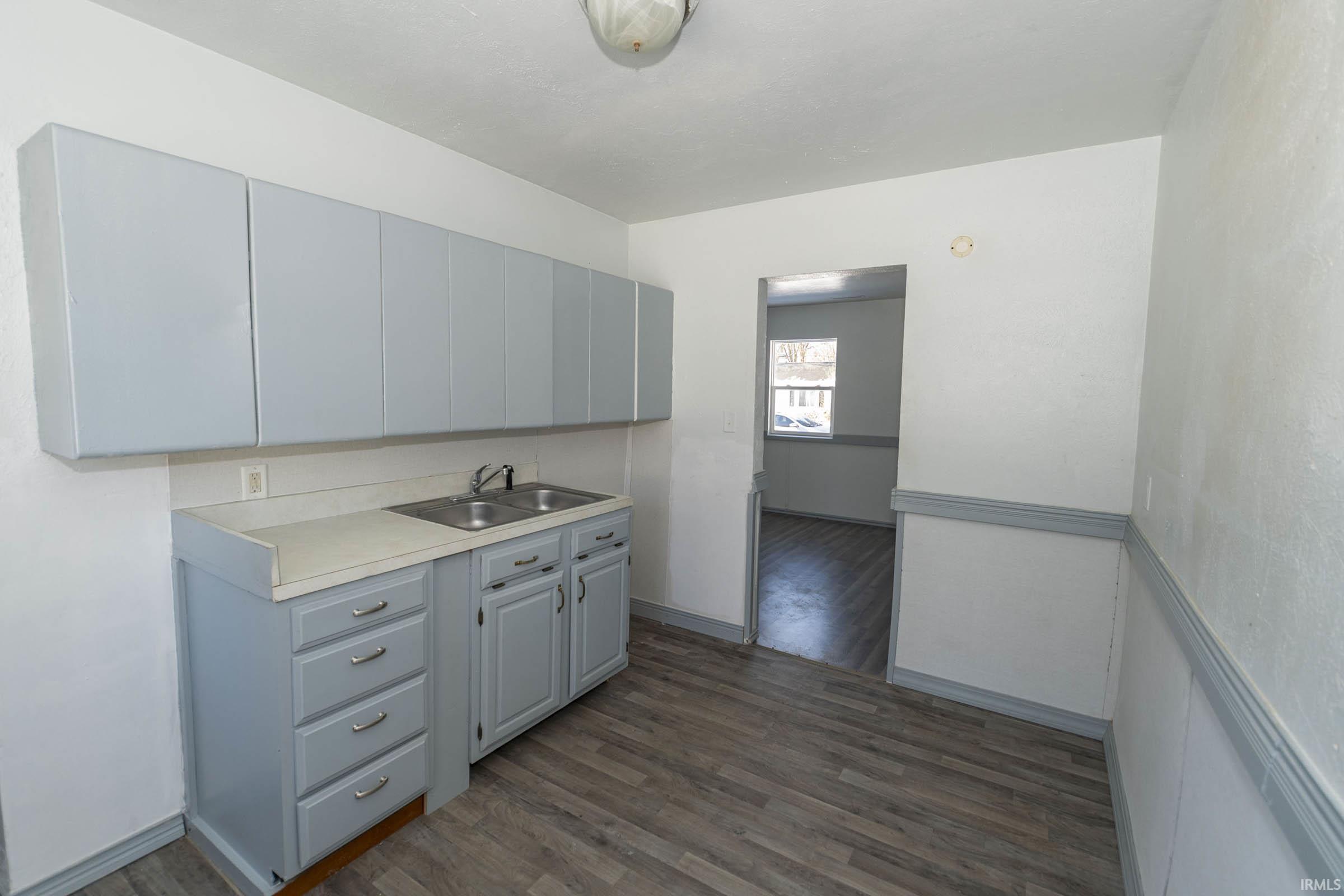 4th image of 1634 N Olive St, South Bend, IN 46628 | MLS# 202634295