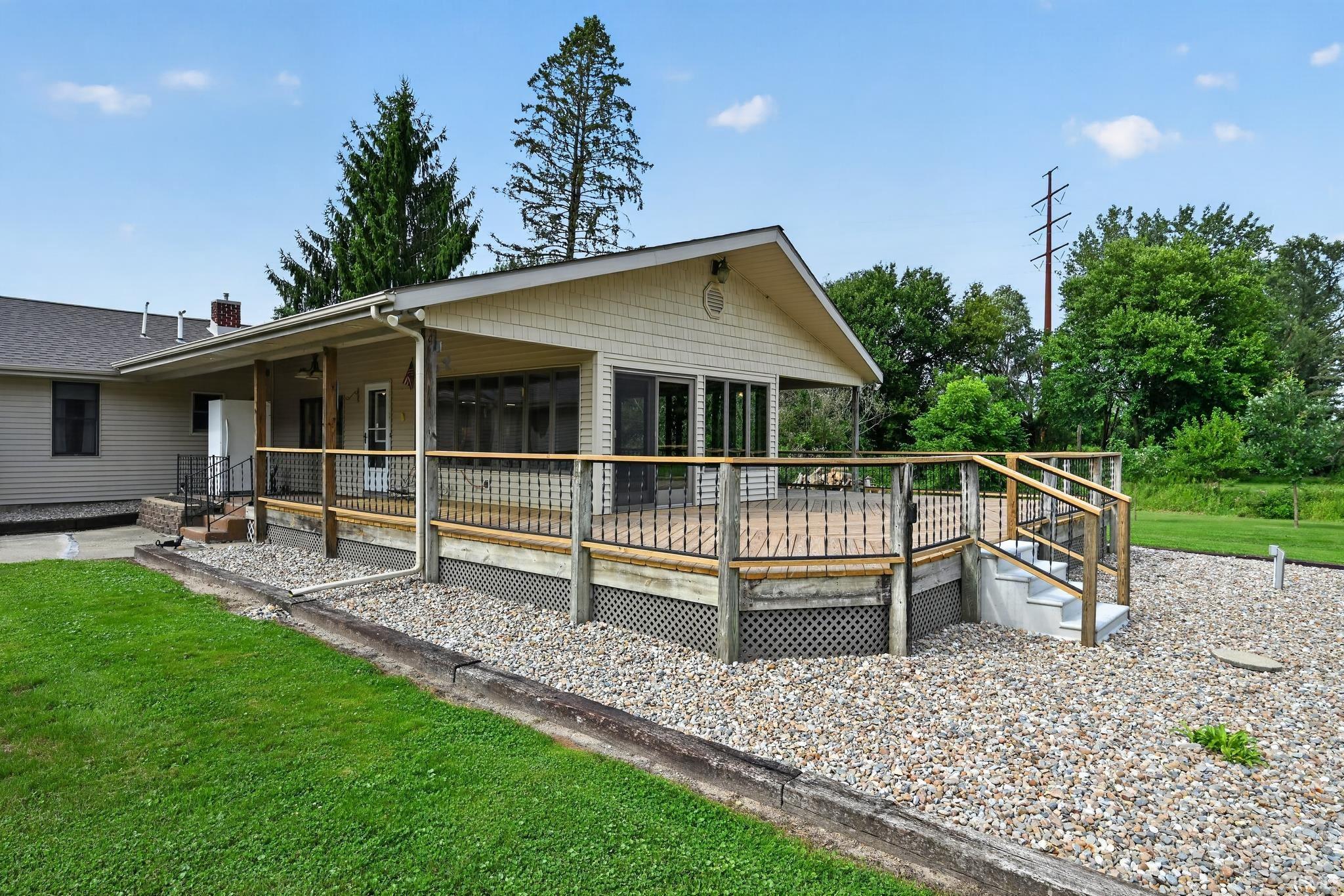 2nd image of 2882 E Sr 2, Rolling Prairie, IN 46371 | MLS# 202634306