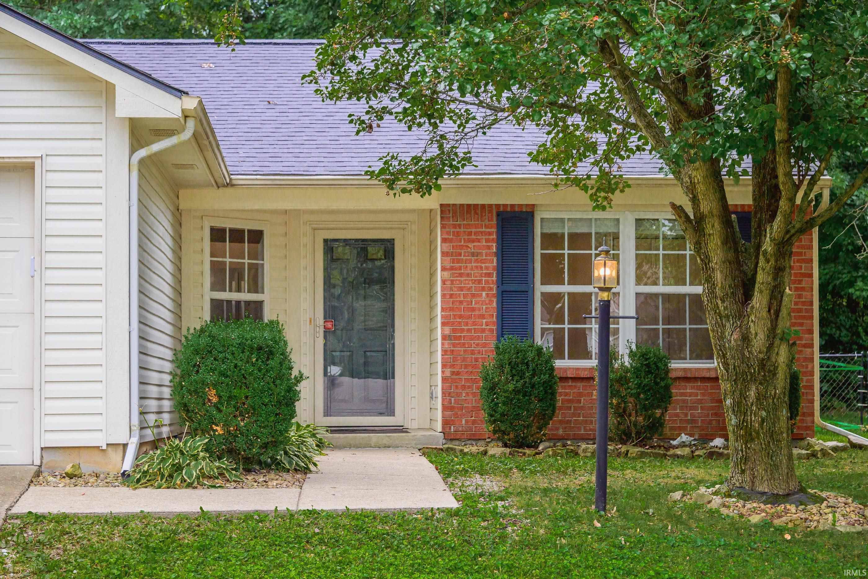 2nd image of 1529 W Edinburgh Bnd, Bloomington, IN 47403 | MLS# 202634307