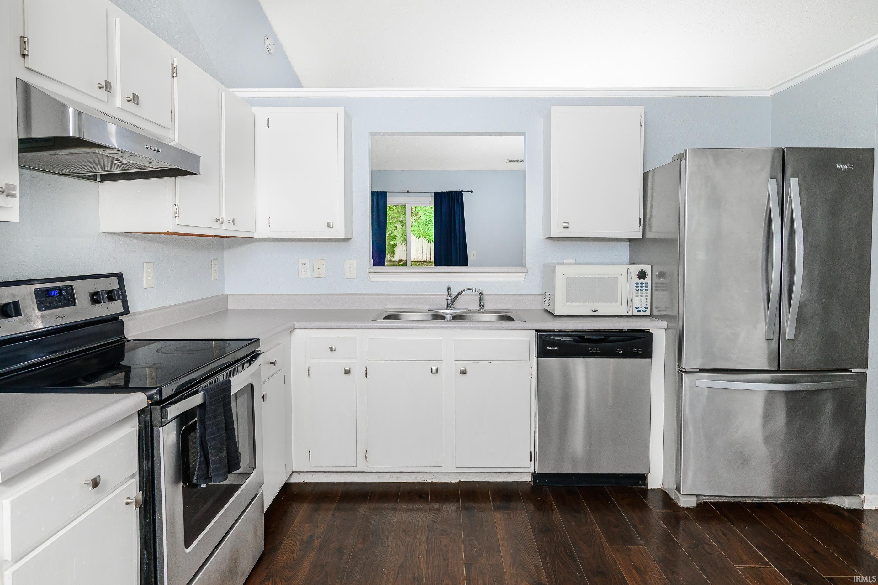 5th image of 1529 W Edinburgh Bnd, Bloomington, IN 47403 | MLS# 202634307