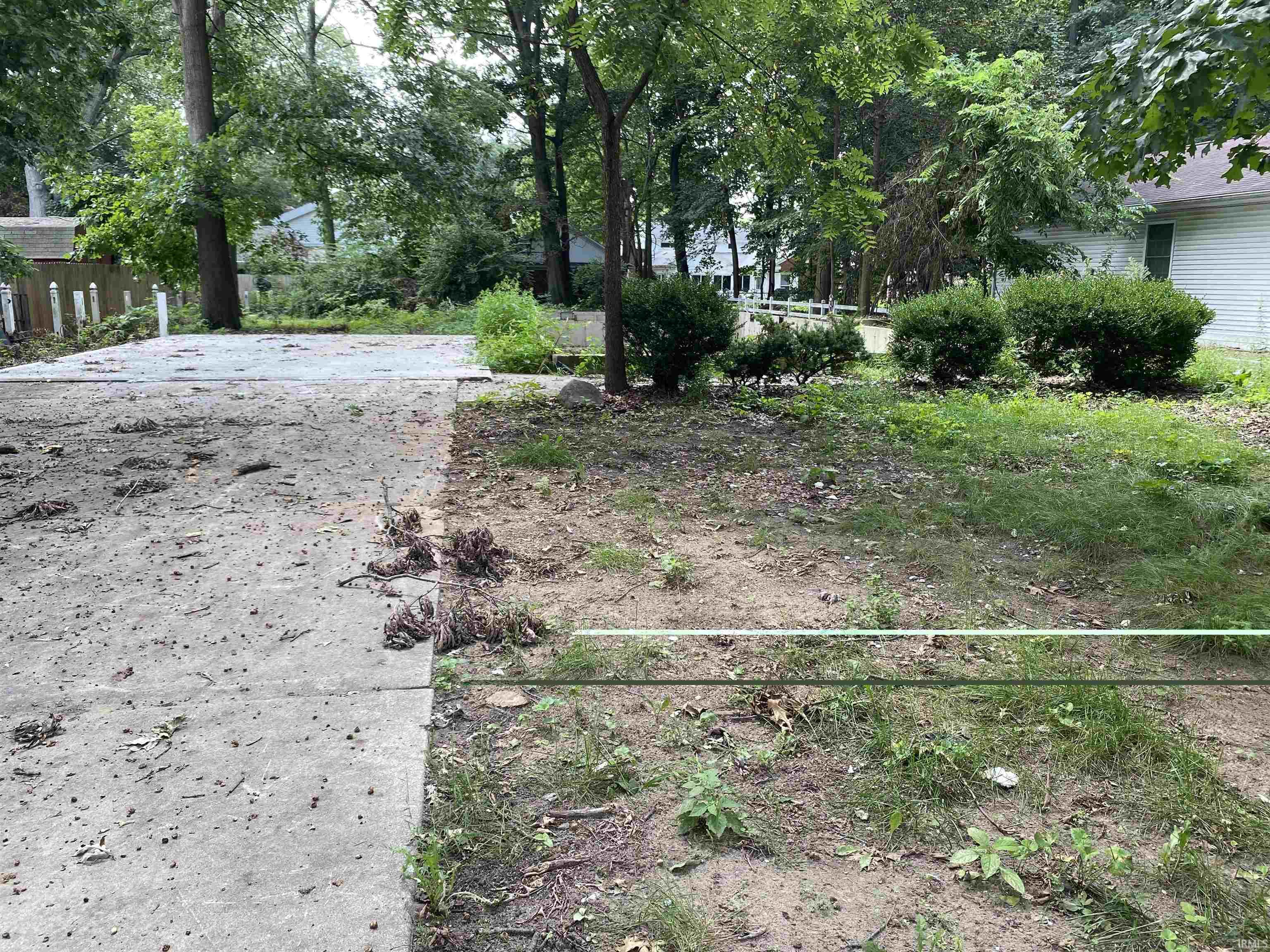 1st image of 1711 Kohlhaas Ave, Elkhart, IN 46514 | MLS# 202634314