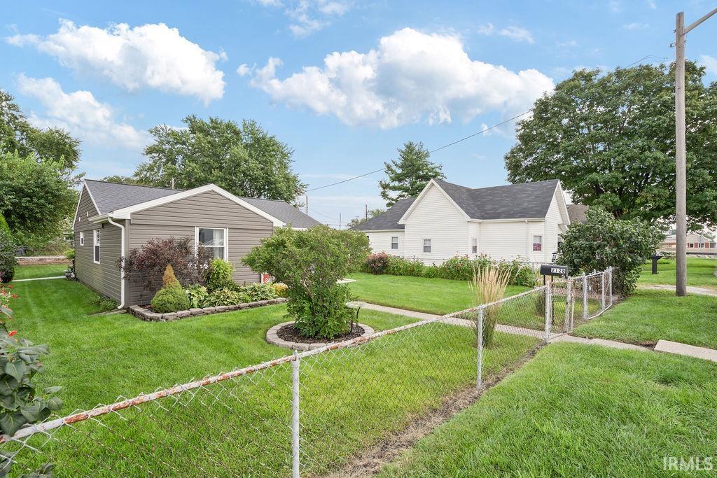 2nd image of 2128 N Webster St, Kokomo, IN 46901 | MLS# 202634325
