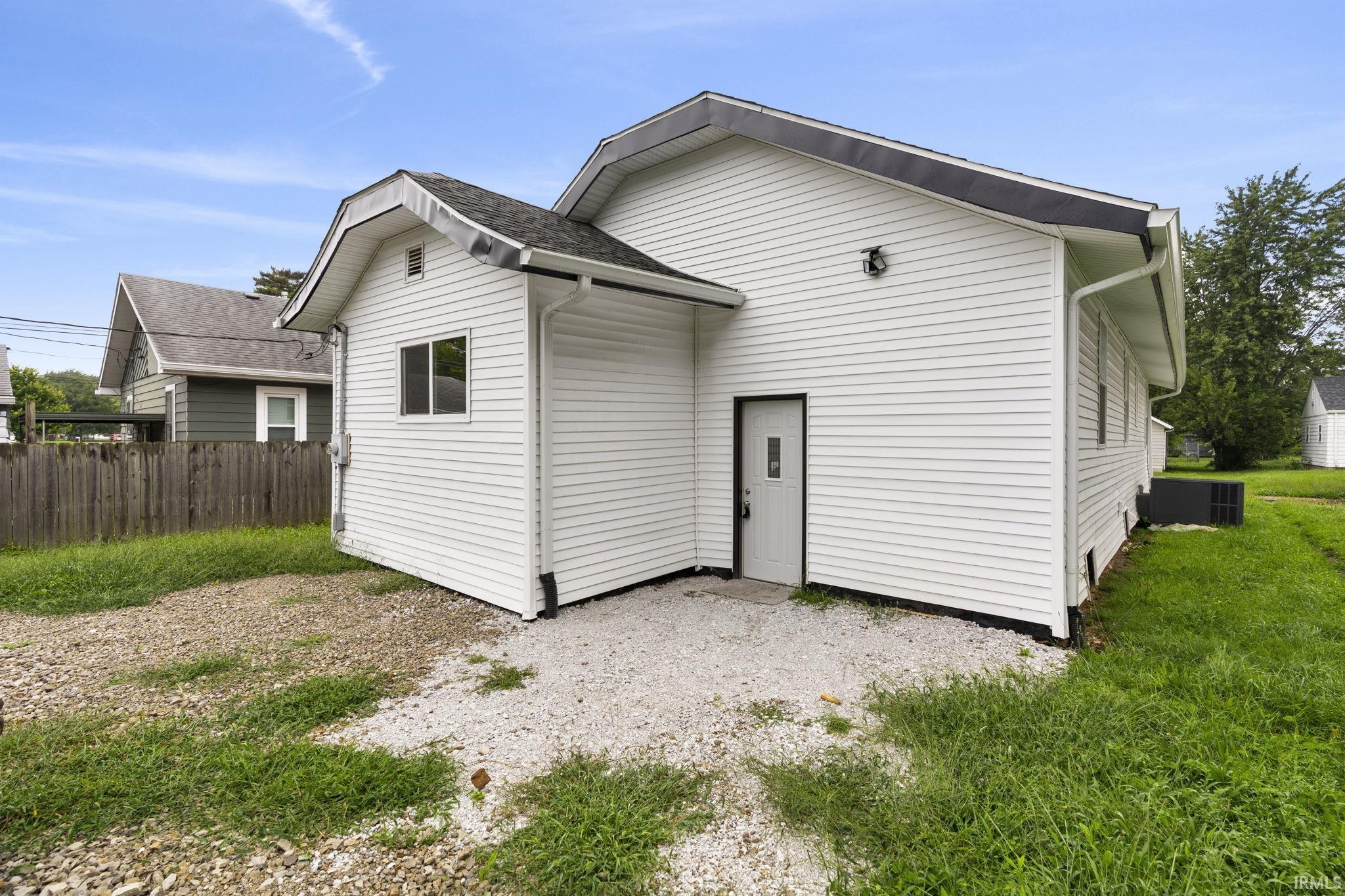 26th image of 905 E Richmond St, Kokomo, IN 46901 | MLS# 202634326
