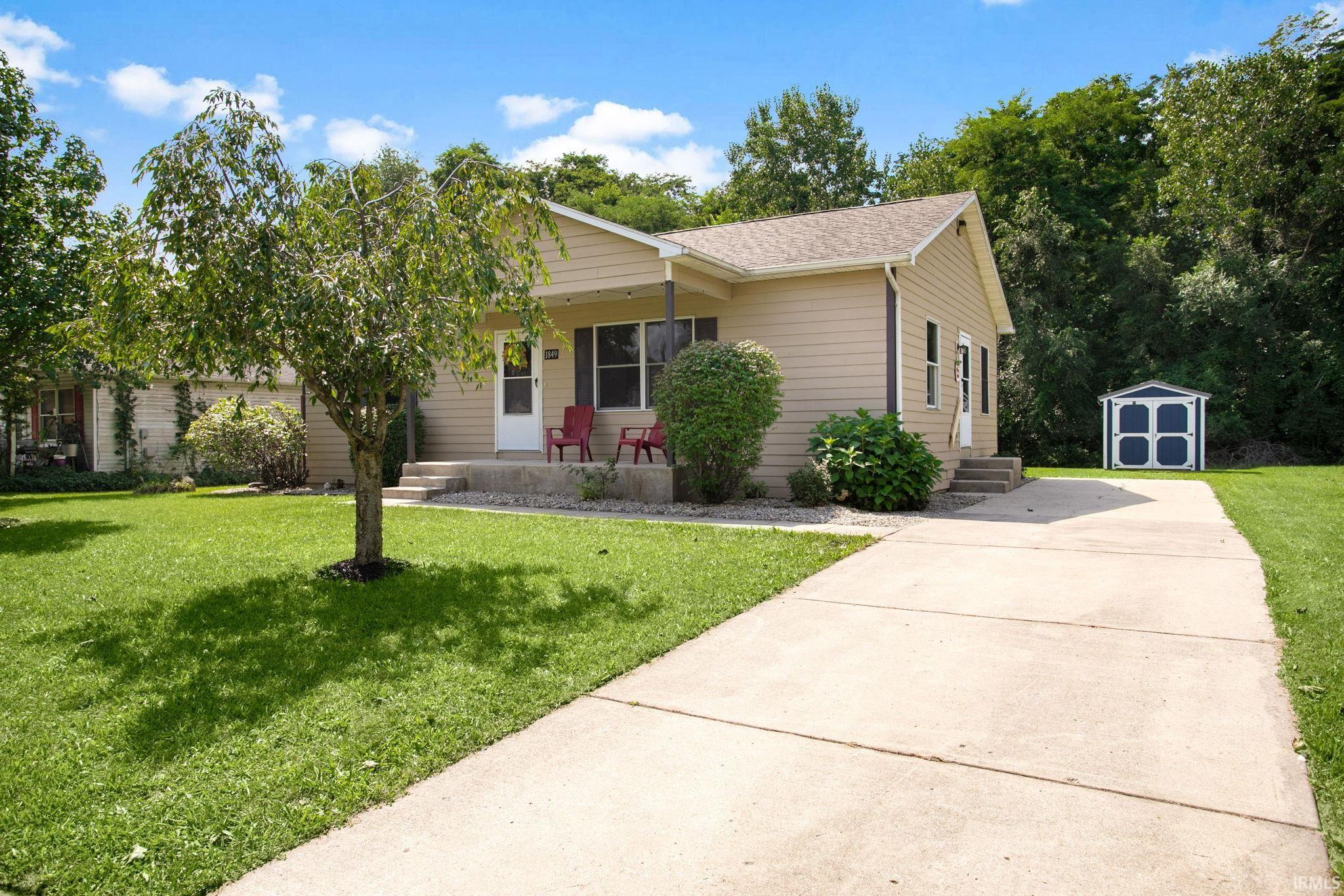 2nd image of 1849 N Meade St, South Bend, IN 46628 | MLS# 202634334