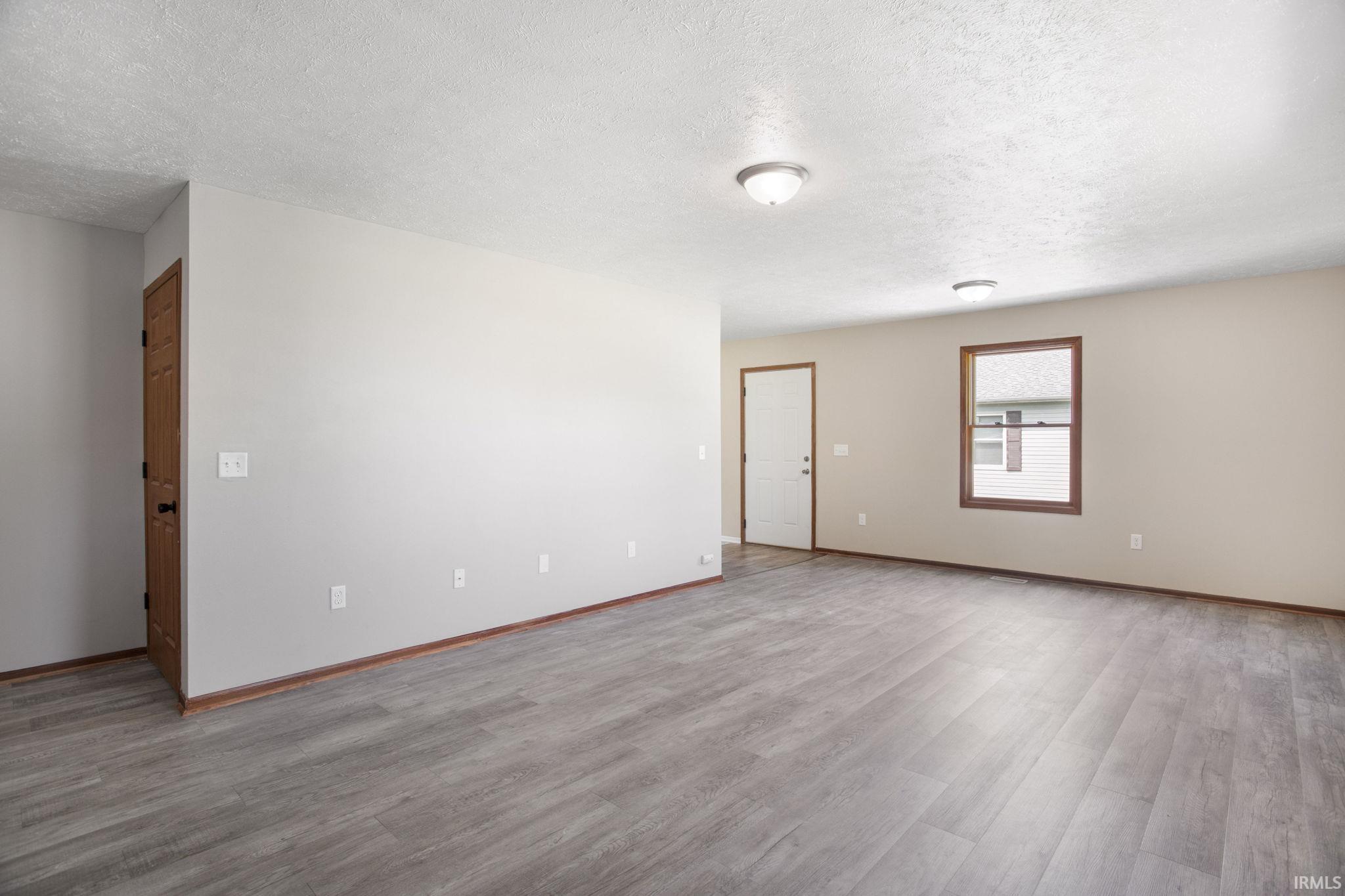 4th image of 1849 N Meade St, South Bend, IN 46628 | MLS# 202634334