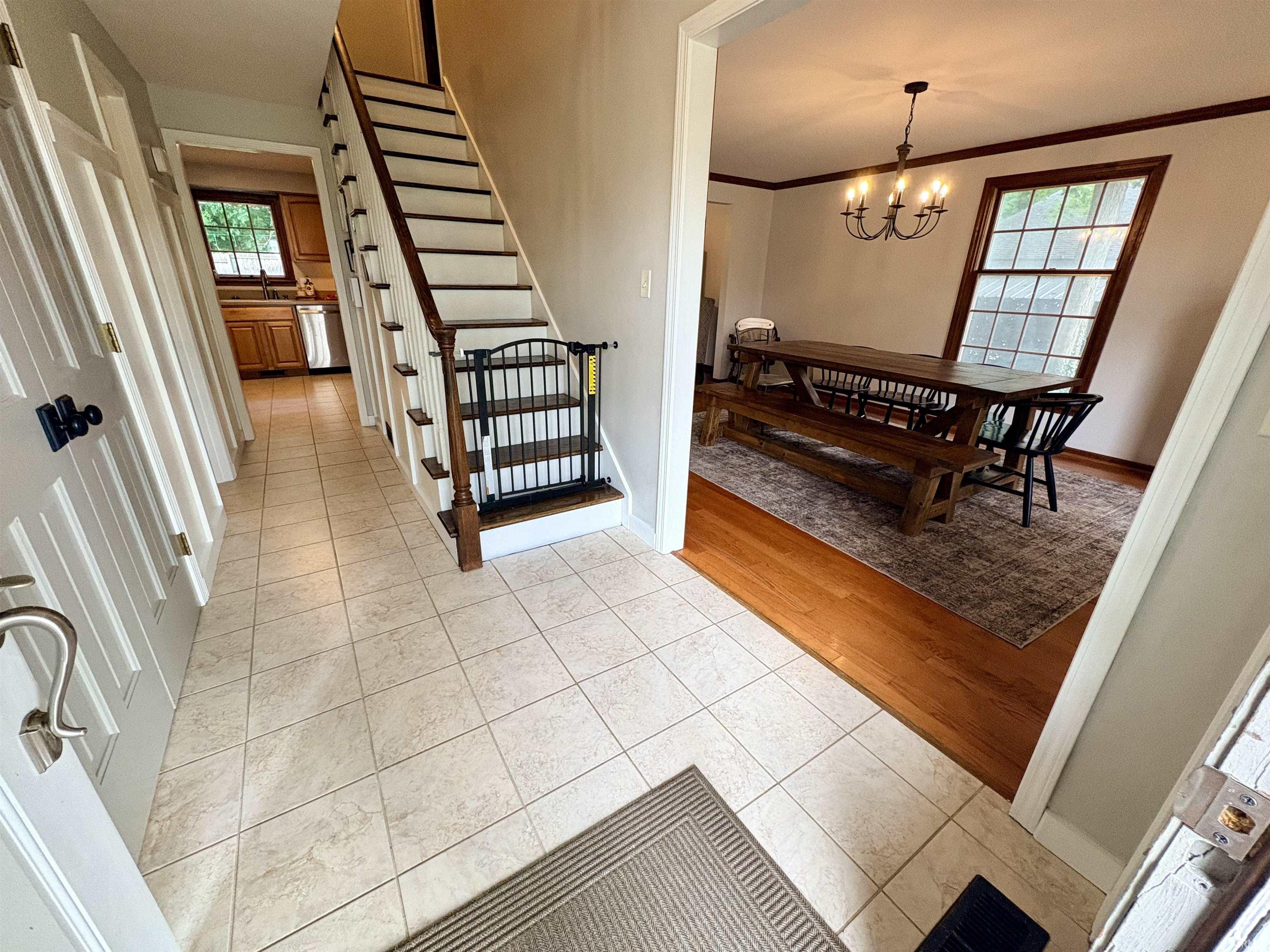 2nd image of 1317 Chanterelle Dr, Fort Wayne, IN 46845 | MLS# 202634340