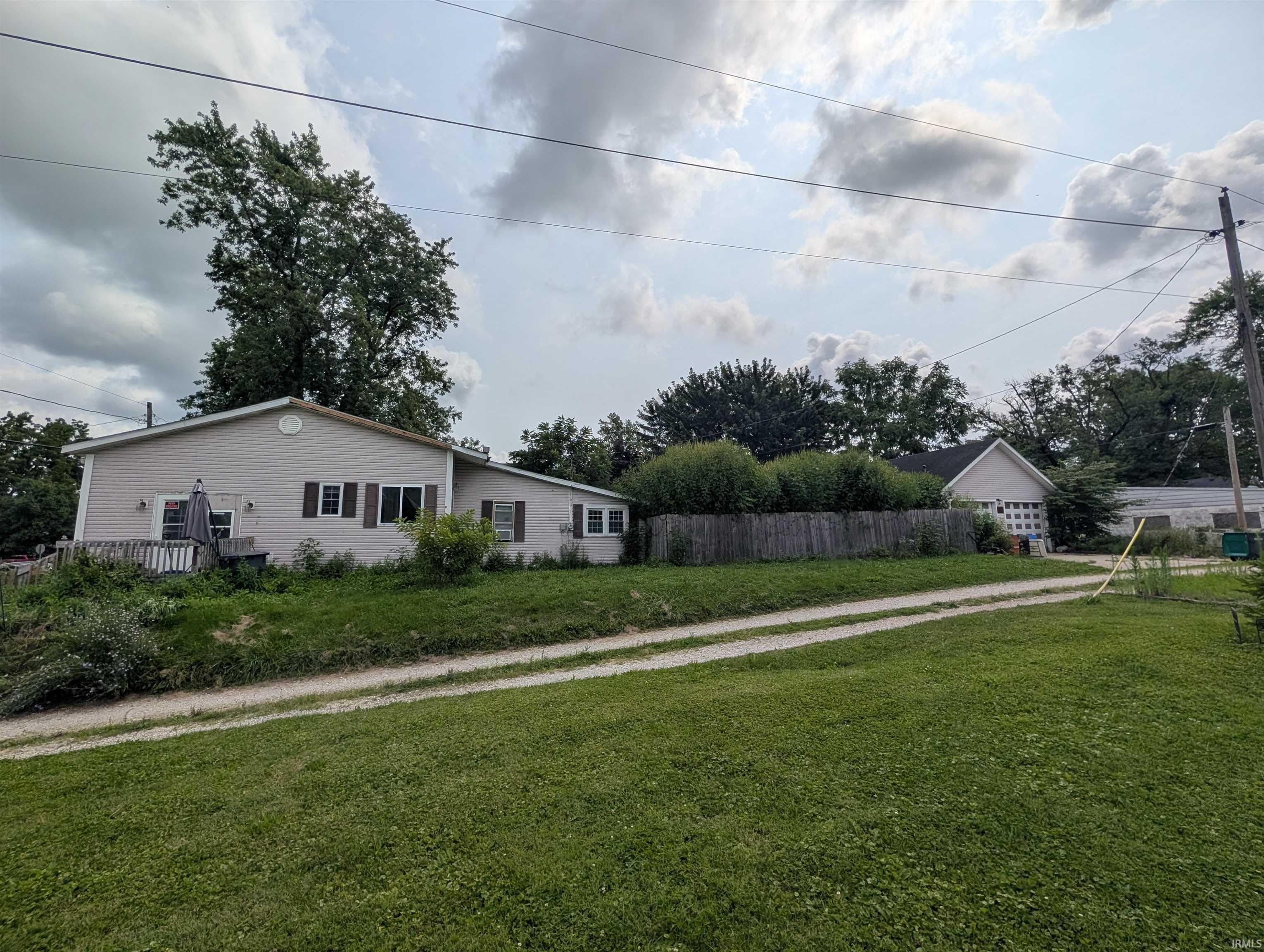 4th image of 9305 W Arch St, Yorktown, IN 47396 | MLS# 202634400