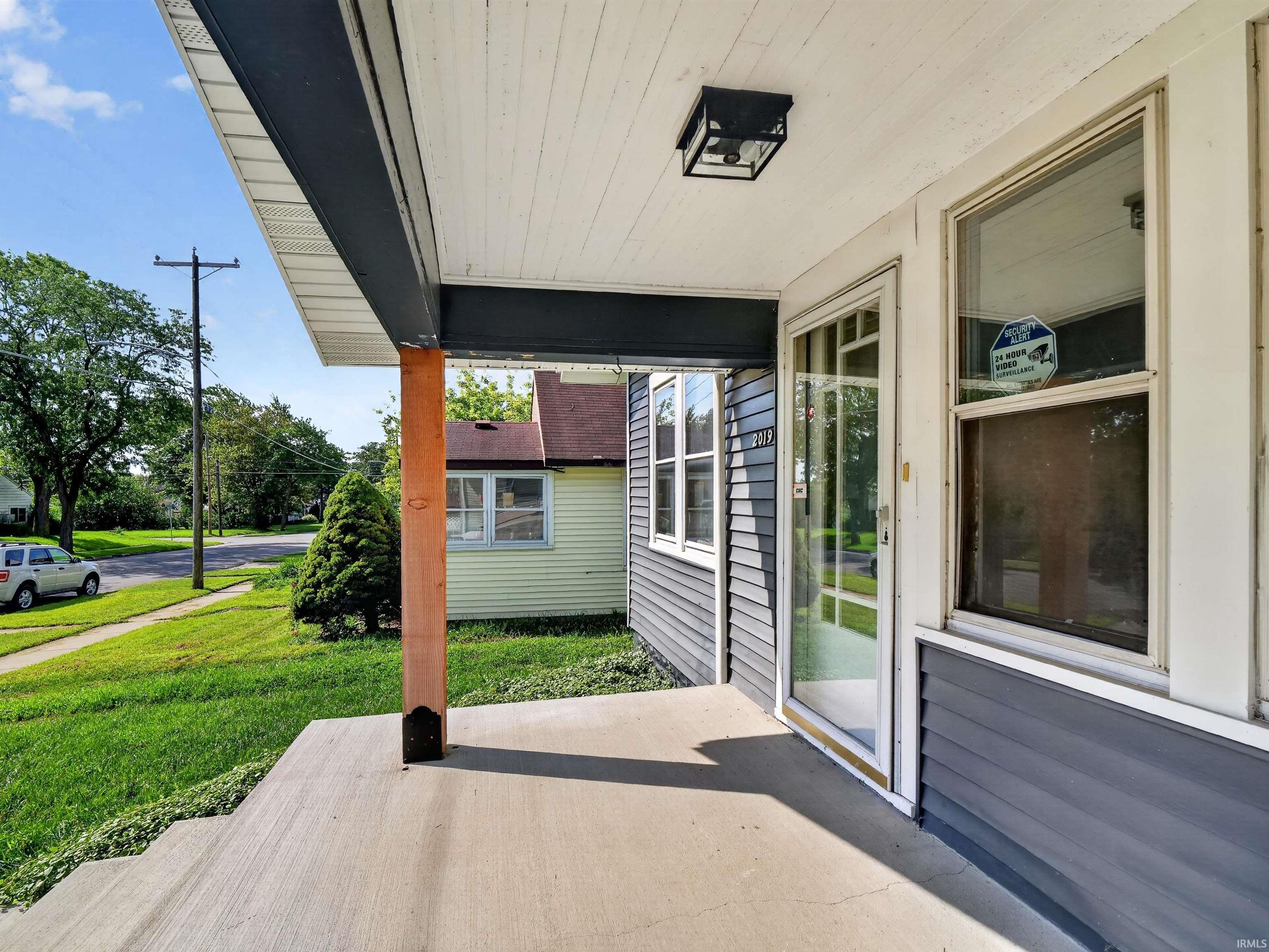 4th image of 2019 Saint Marys Ave, Fort Wayne, IN 46808 | MLS# 202634406