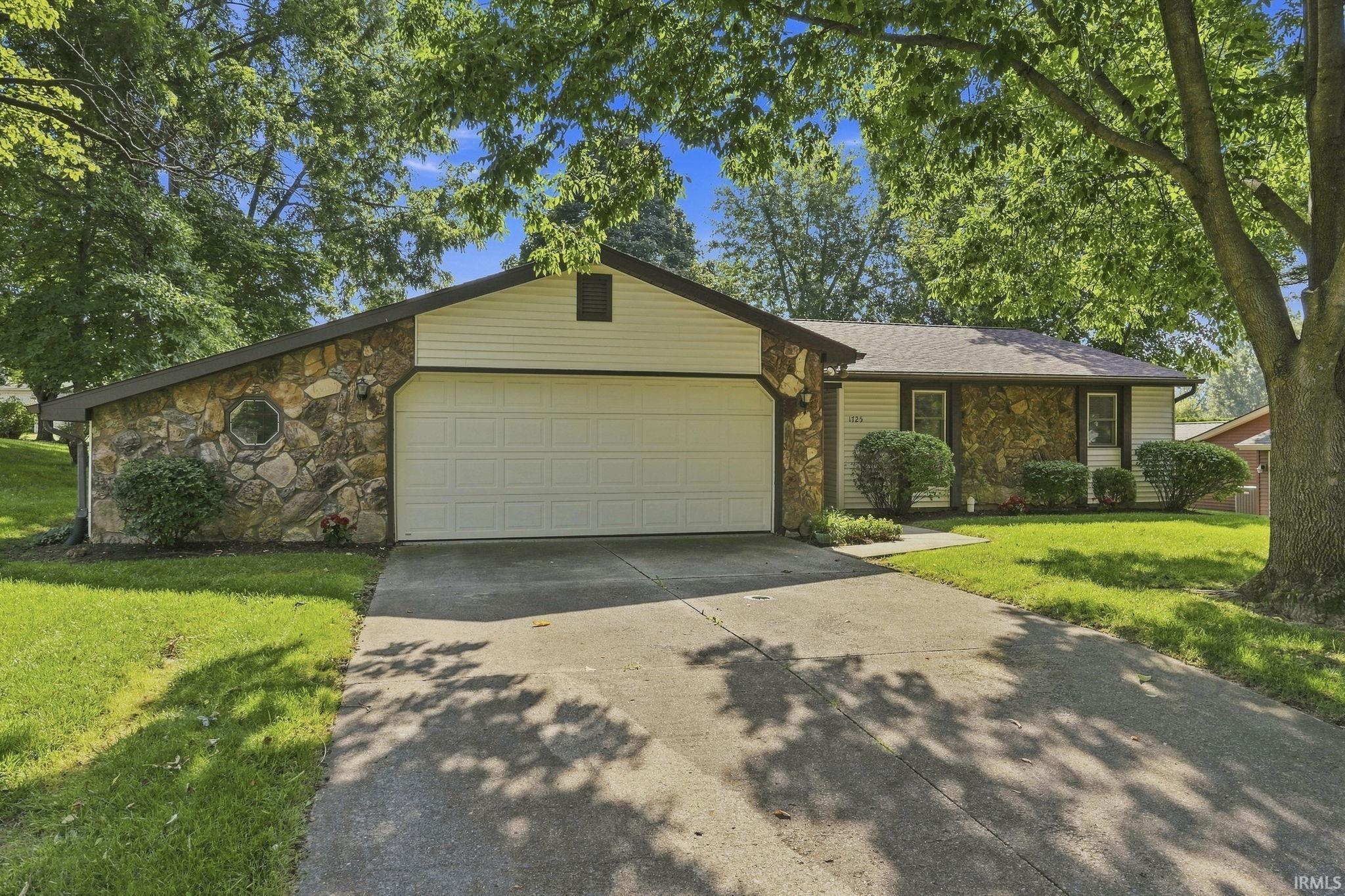 40th image of 1725 Cambrian Pl, Fort Wayne, IN 46804 | MLS# 202634413