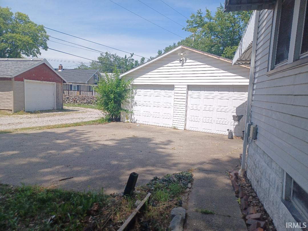 12th image of 616 Reis Ave, Evansville, IN 47711 | MLS# 202634415