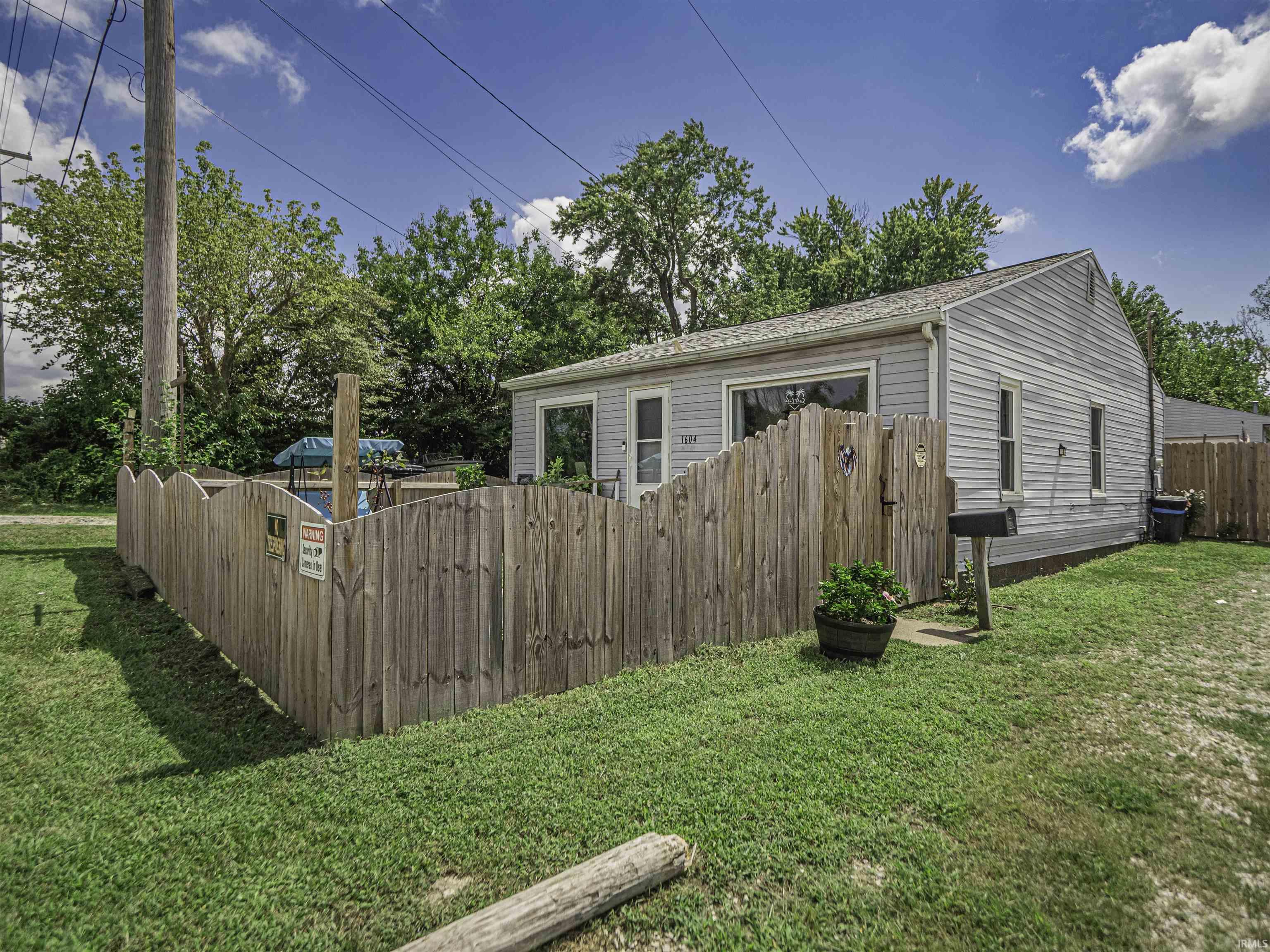 39th image of 1604 Allens Ln, Evansville, IN 47710 | MLS# 202634421