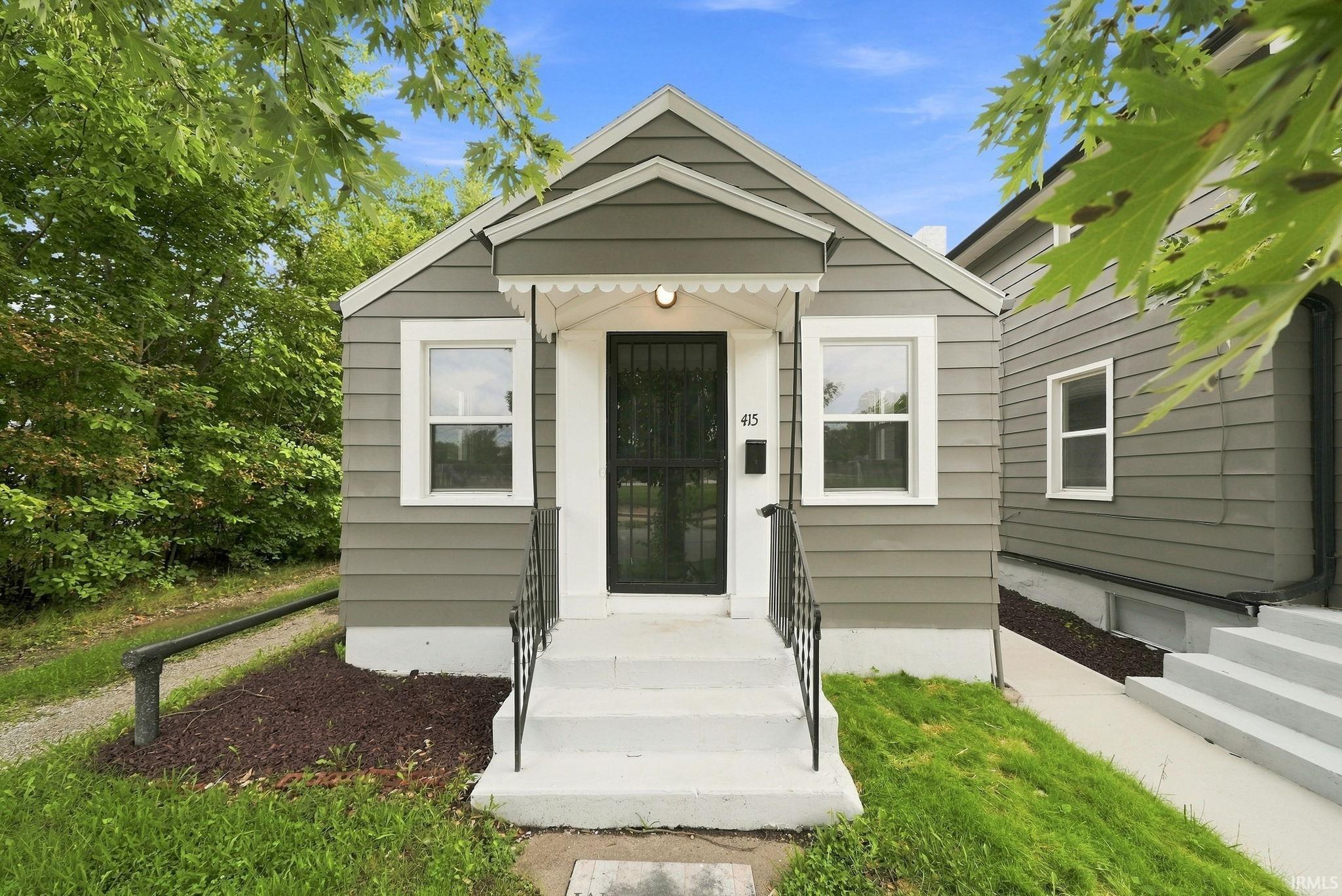 3rd image of 417/415 Pasadena Dr, Fort Wayne, IN 46807 | MLS# 202634431