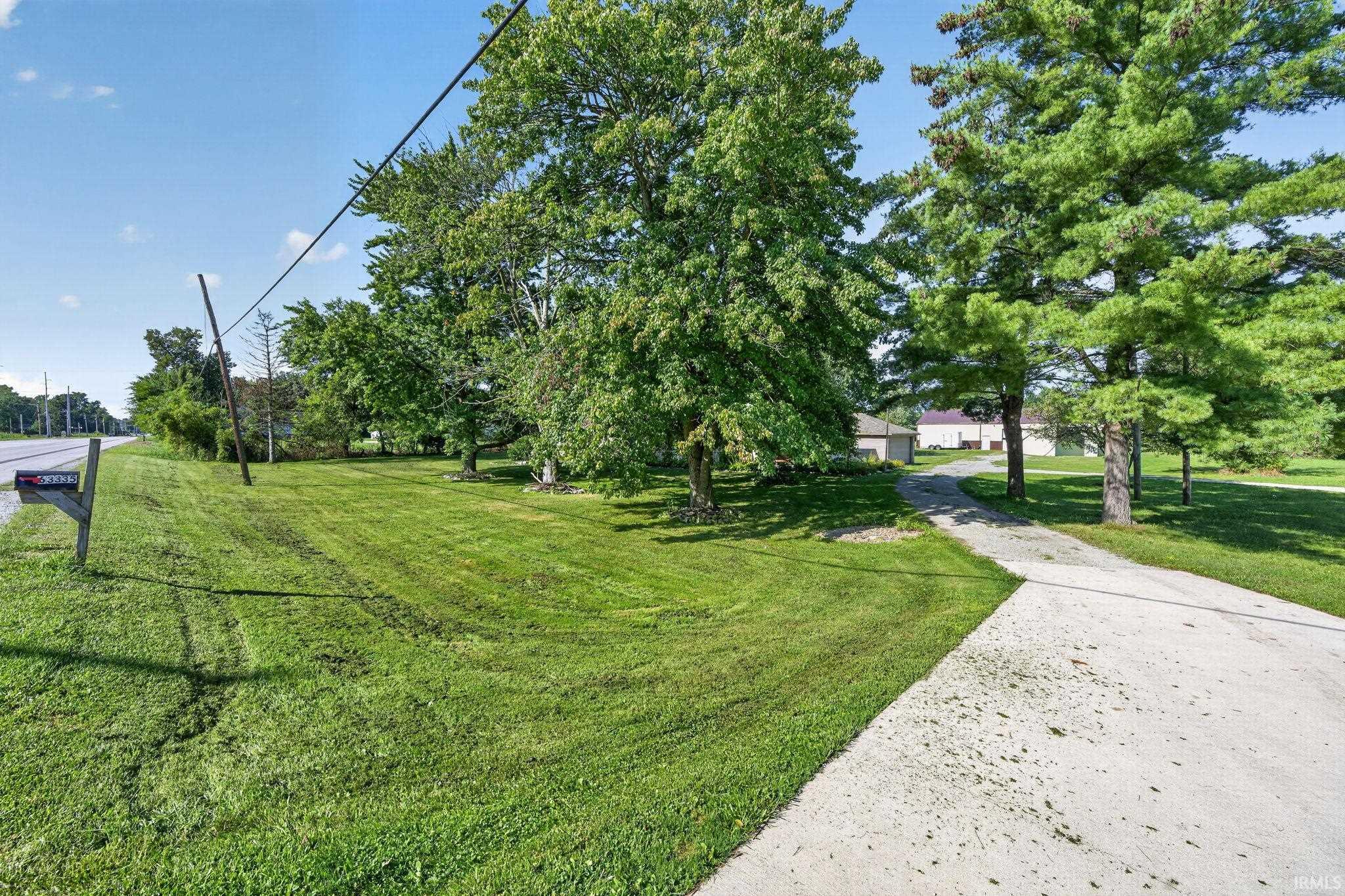 2nd image of 63335 Us 31 Hwy, South Bend, IN 46614 | MLS# 202634438