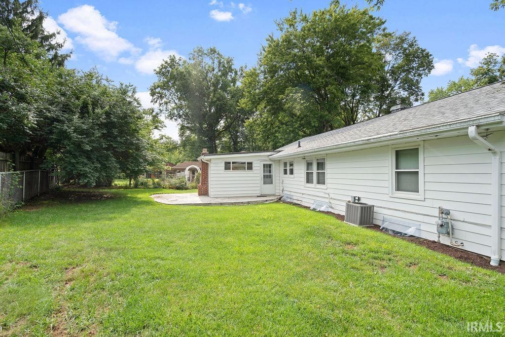4th image of 703 Grove Ave, Kokomo, IN 46902 | MLS# 202634441