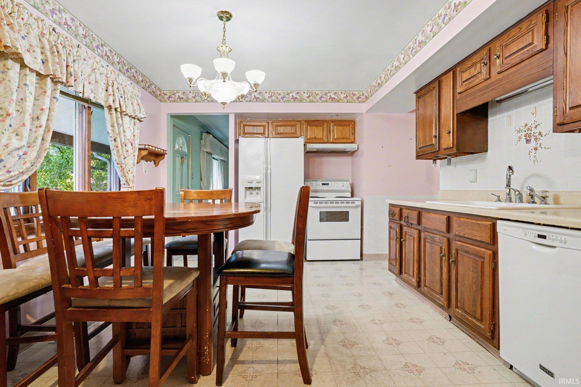 3rd image of 3518 Rexford Dr, South Bend, IN 46615 | MLS# 202634445