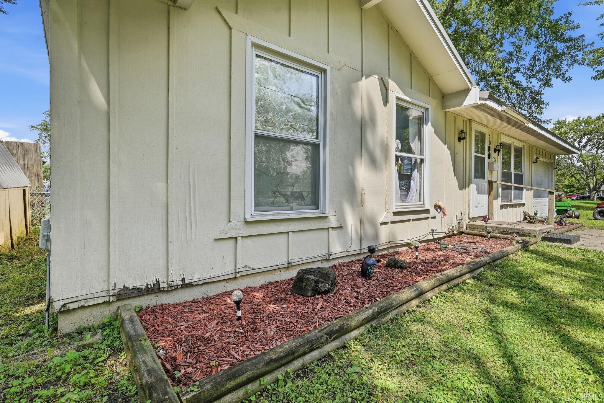 4th image of 1040 Parkview Dr, Decatur, IN 46733 | MLS# 202634456