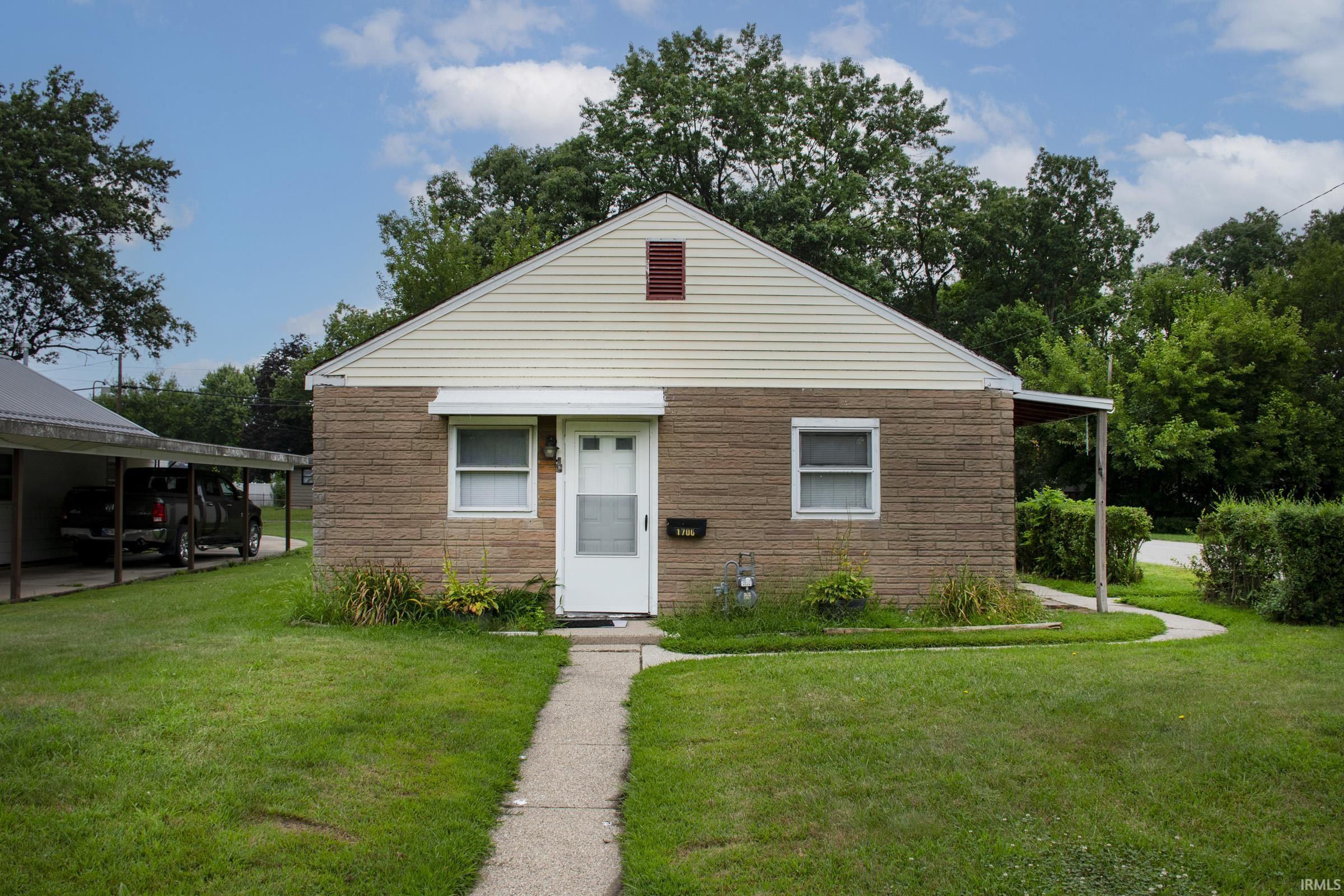 1st image of 1700 Strong Ave, Elkhart, IN 46514 | MLS# 202634472