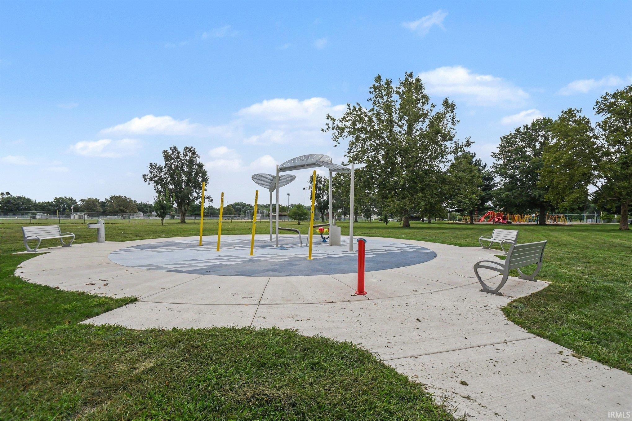 15th image of 1127 S Parkway St, South Bend, IN 46619 | MLS# 202634490