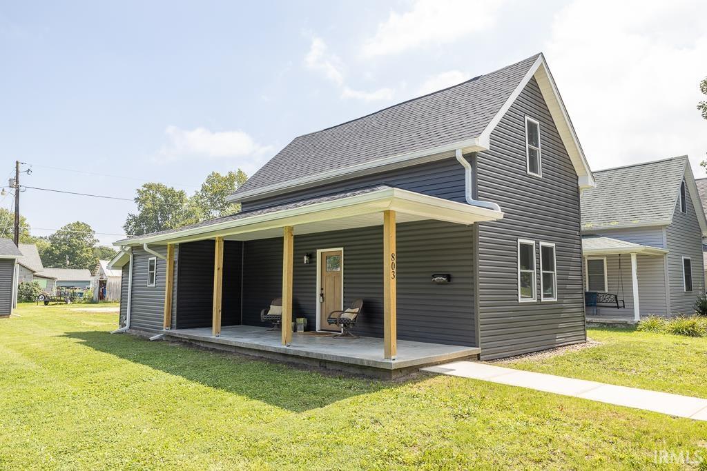 2nd image of 803 S Water St, Jonesboro, IN 46938 | MLS# 202634494