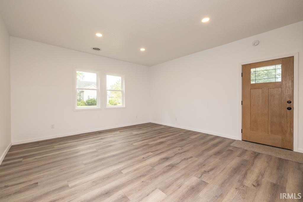 5th image of 803 S Water St, Jonesboro, IN 46938 | MLS# 202634494