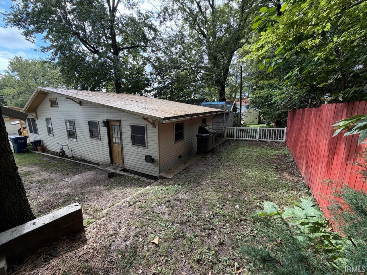Photo 21 of 416 W Coy Avenue