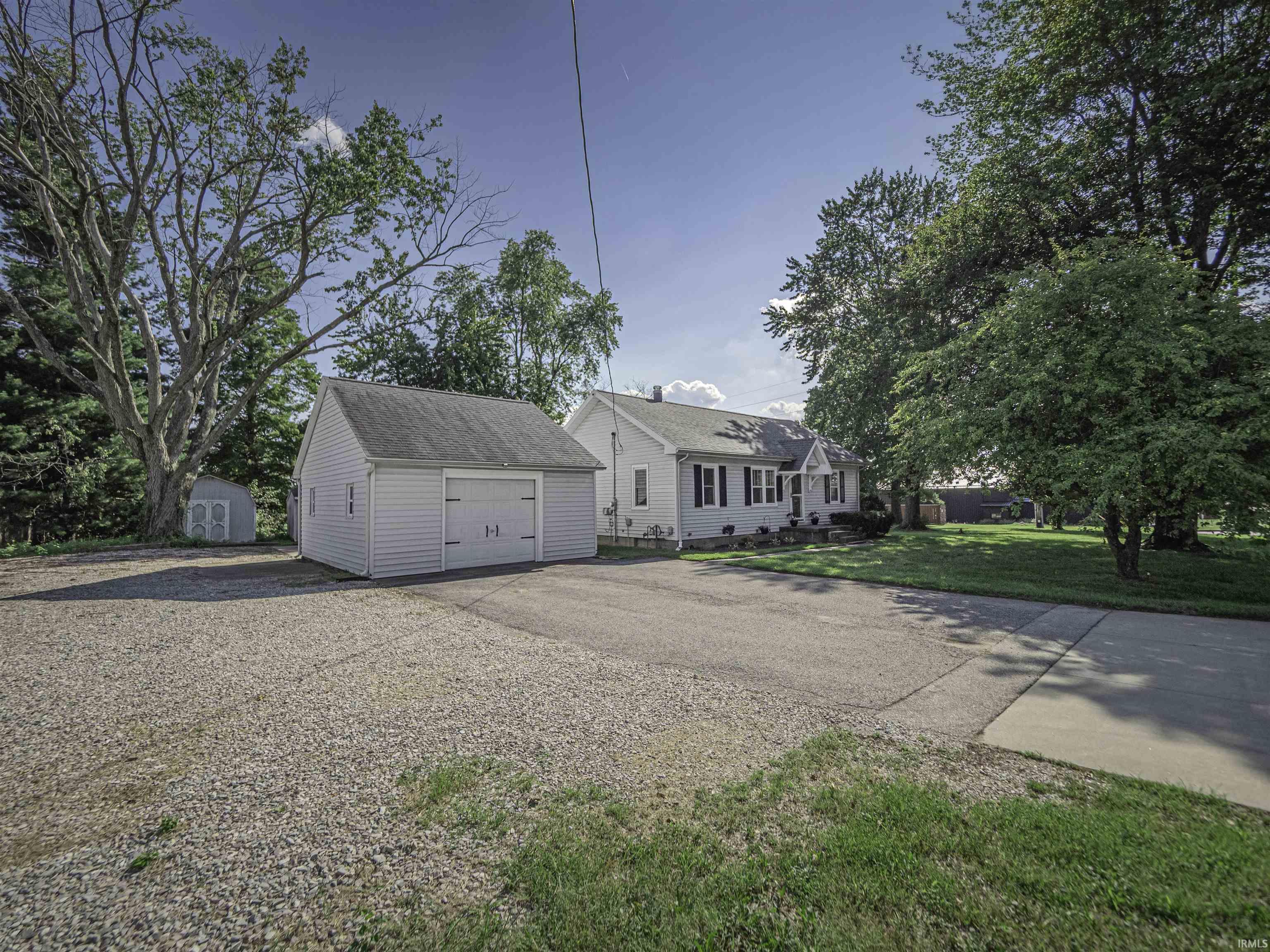 2nd image of 3601 Kansas Rd, Evansville, IN 47725 | MLS# 202634511