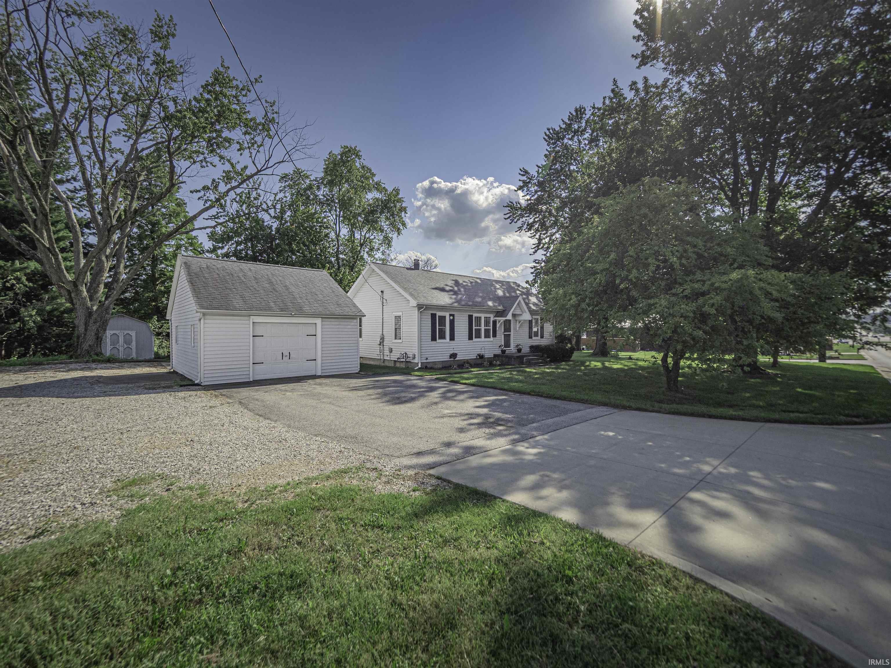 43rd image of 3601 Kansas Rd, Evansville, IN 47725 | MLS# 202634511