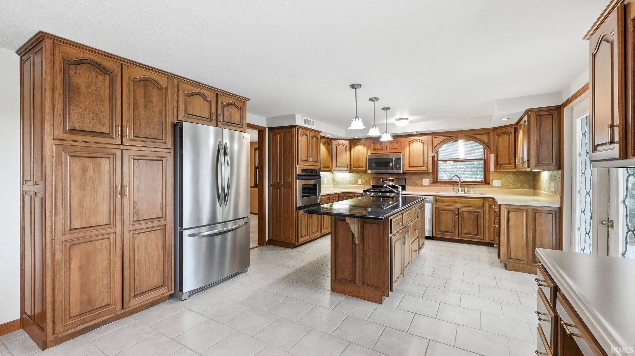 4th image of 7540 Westerlin Dr, Woodburn, IN 46797 | MLS# 202634551
