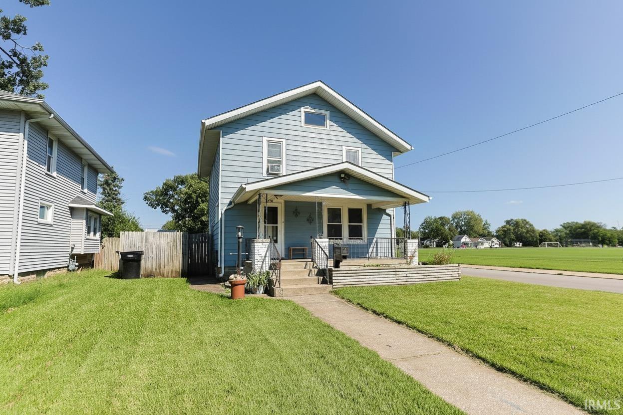 1st image of 946 S 27th St, South Bend, IN 46615 | MLS# 202634569