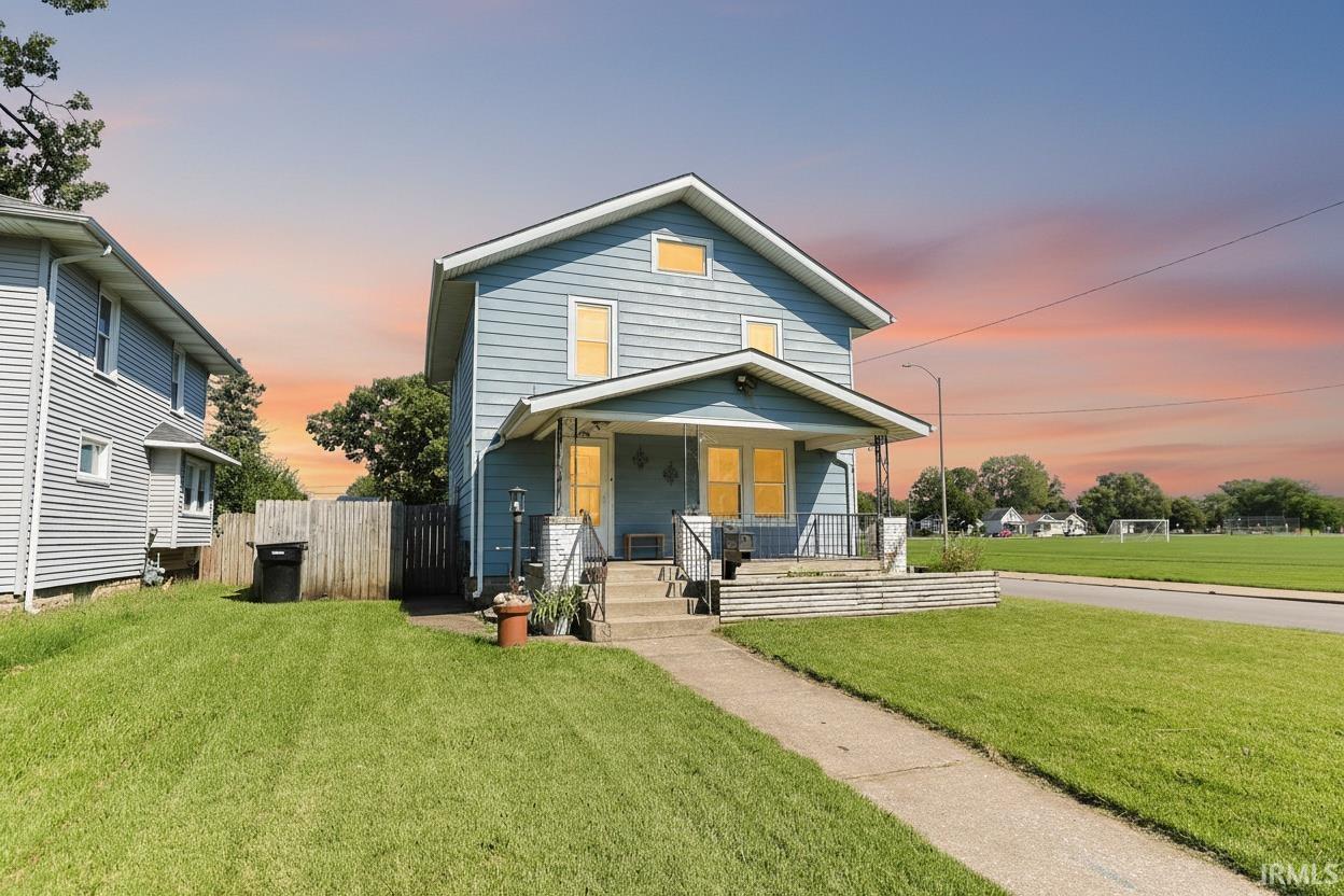 2nd image of 946 S 27th St, South Bend, IN 46615 | MLS# 202634569