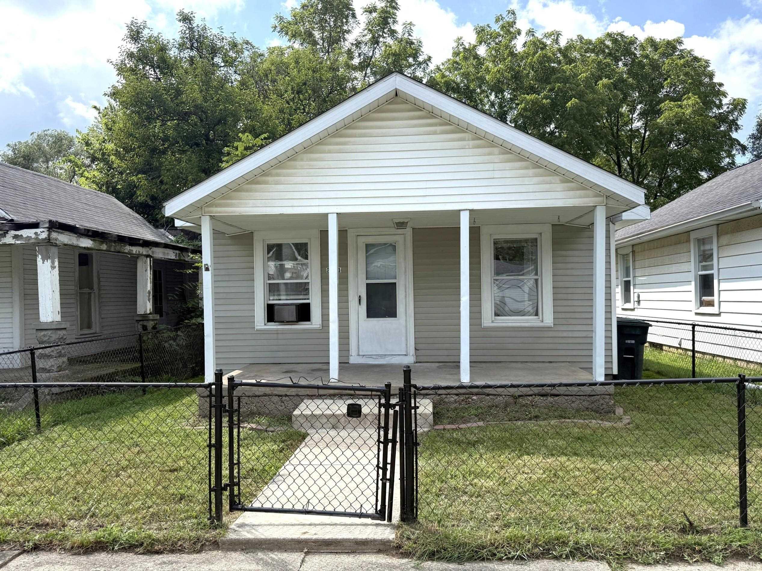 1st image of 2911 S Franklin St, Muncie, IN 47302 | MLS# 202634580