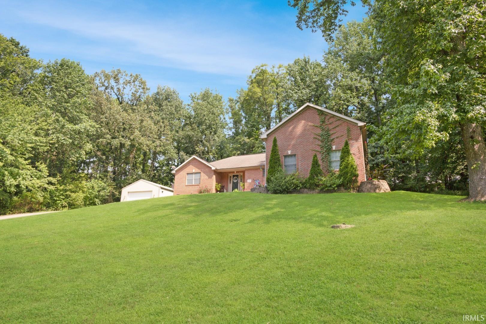 49th image of 11226 Vixen Dr, Evansville, IN 47712 | MLS# 202634596