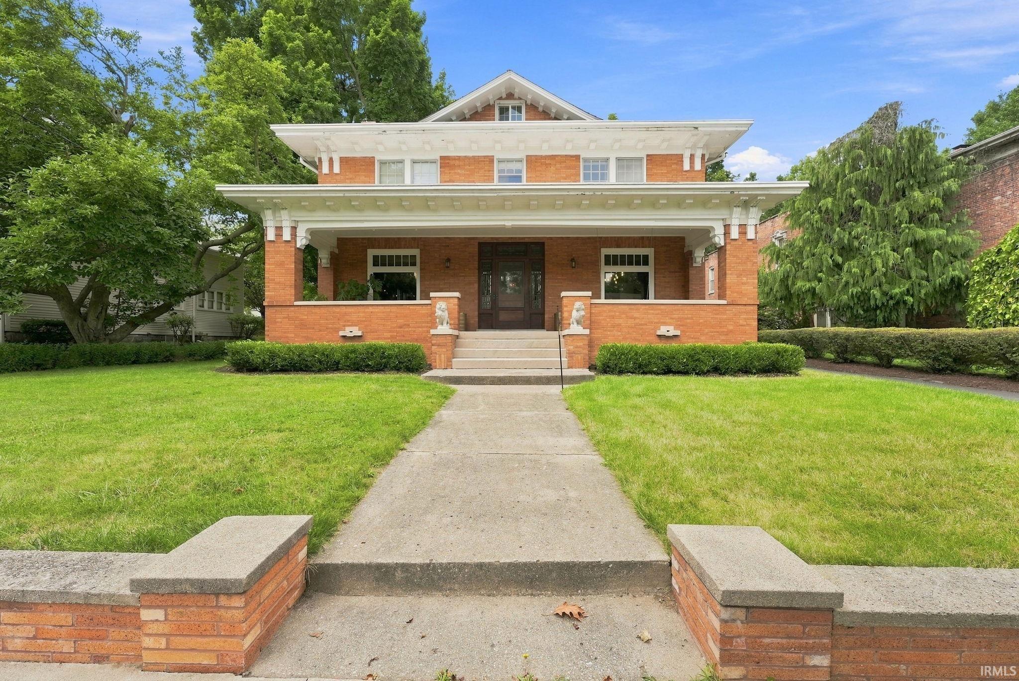 1st image of 418 S Wayne St, Angola, IN 46703 | MLS# 202634606