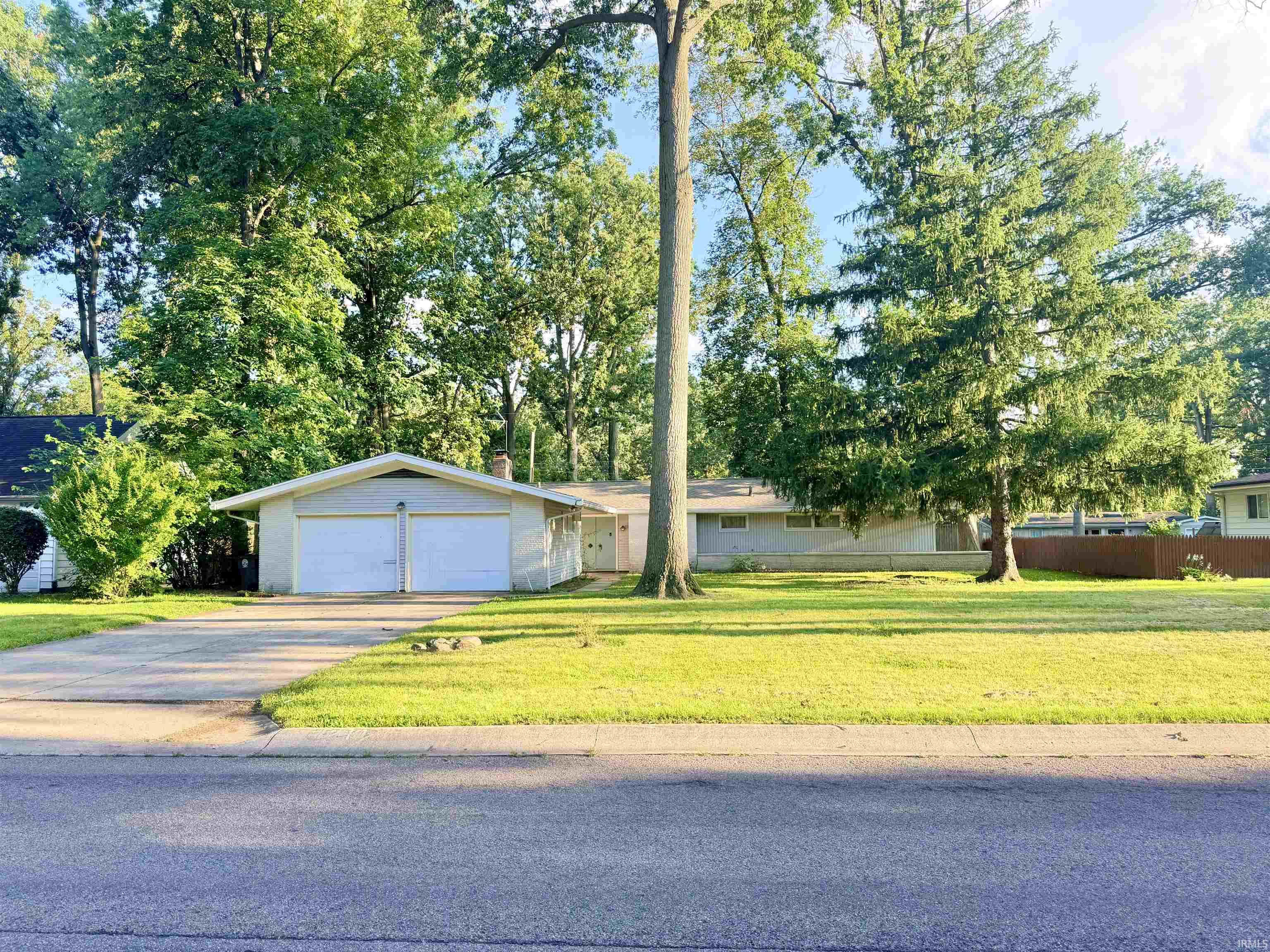1st image of 4210 Victoria Dr, Fort Wayne, IN 46815 | MLS# 202634609