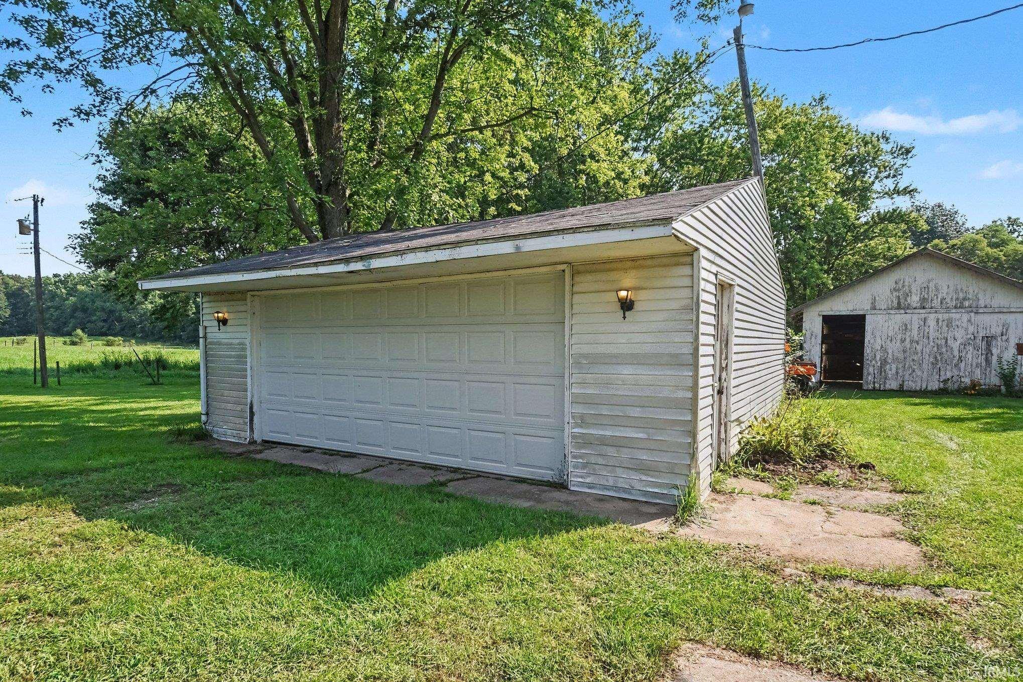 5th image of 63834 County Road 15, Goshen, IN 46526 | MLS# 202634625