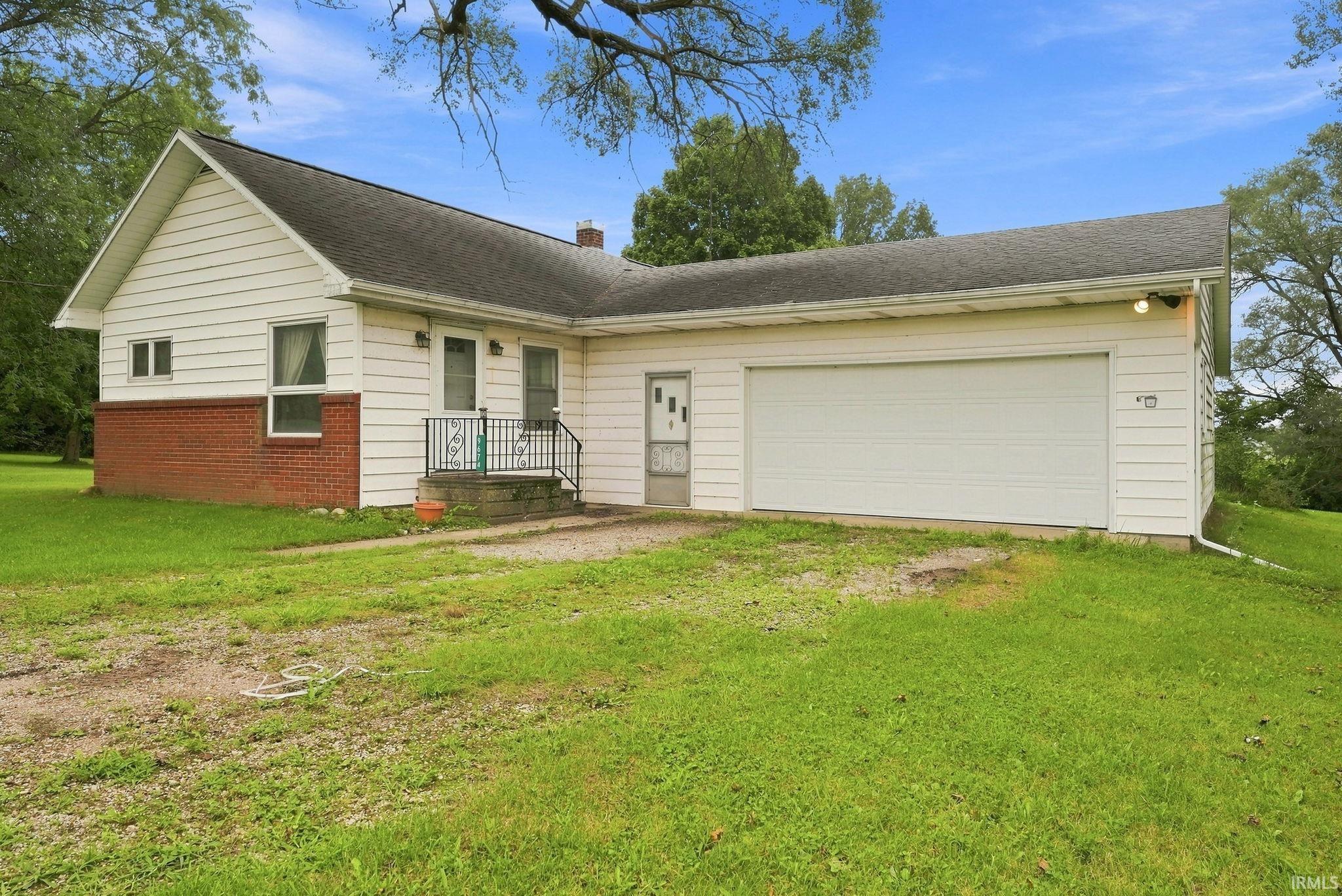 1st image of 9674 E 150 S Rd, Pierceton, IN 46562 | MLS# 202634657
