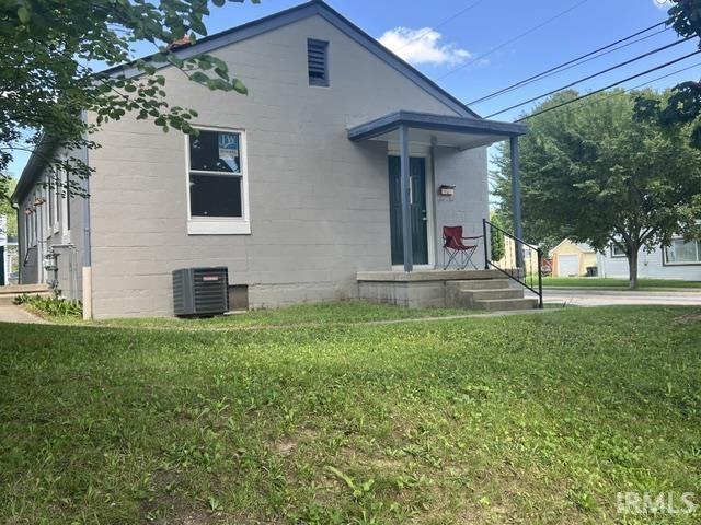 2nd image of 1724 Central St, Lafayette, IN 47905 | MLS# 202634664