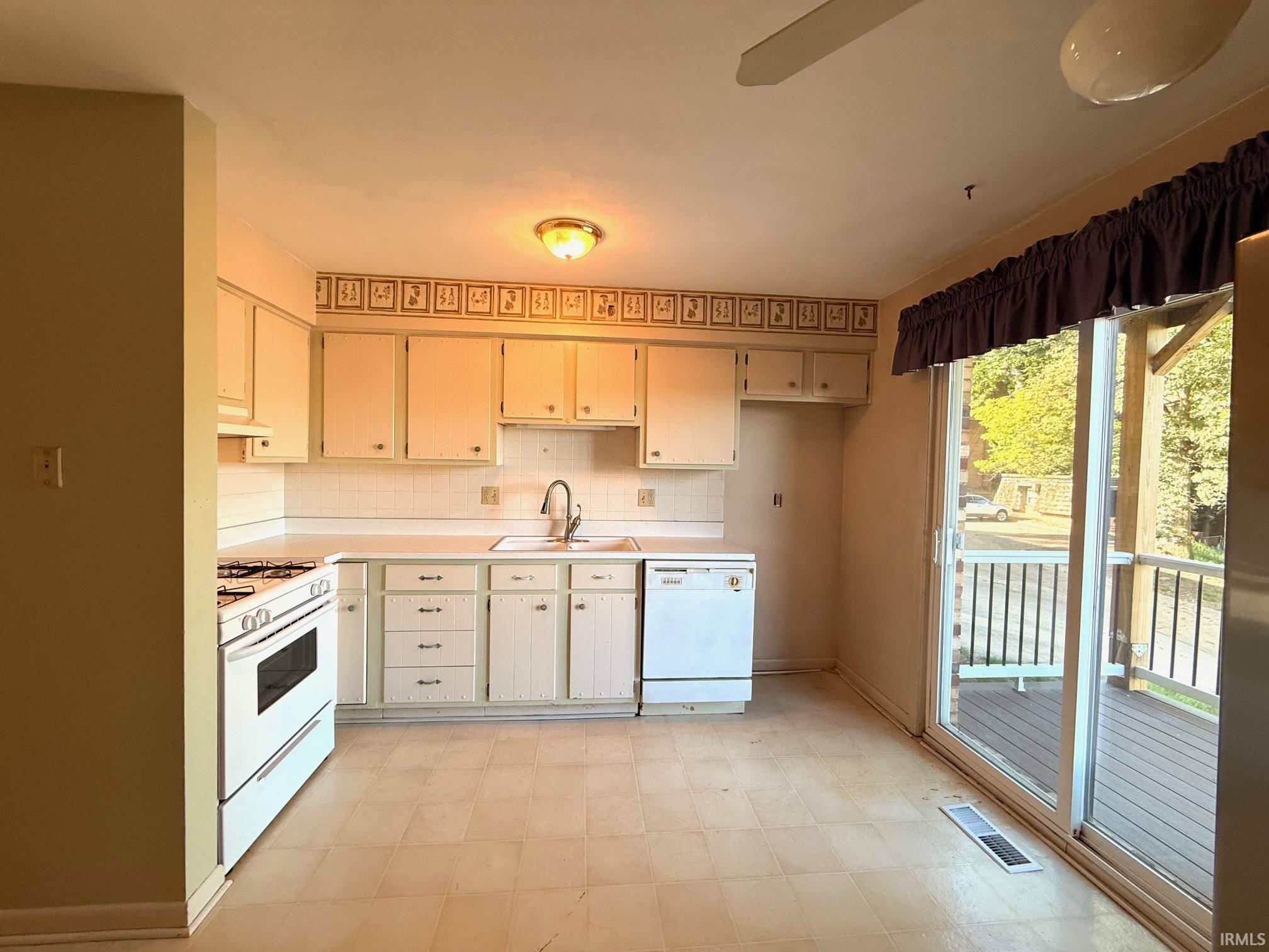 2nd image of 908 N 21st St #3, Lafayette, IN 47904 | MLS# 202634711