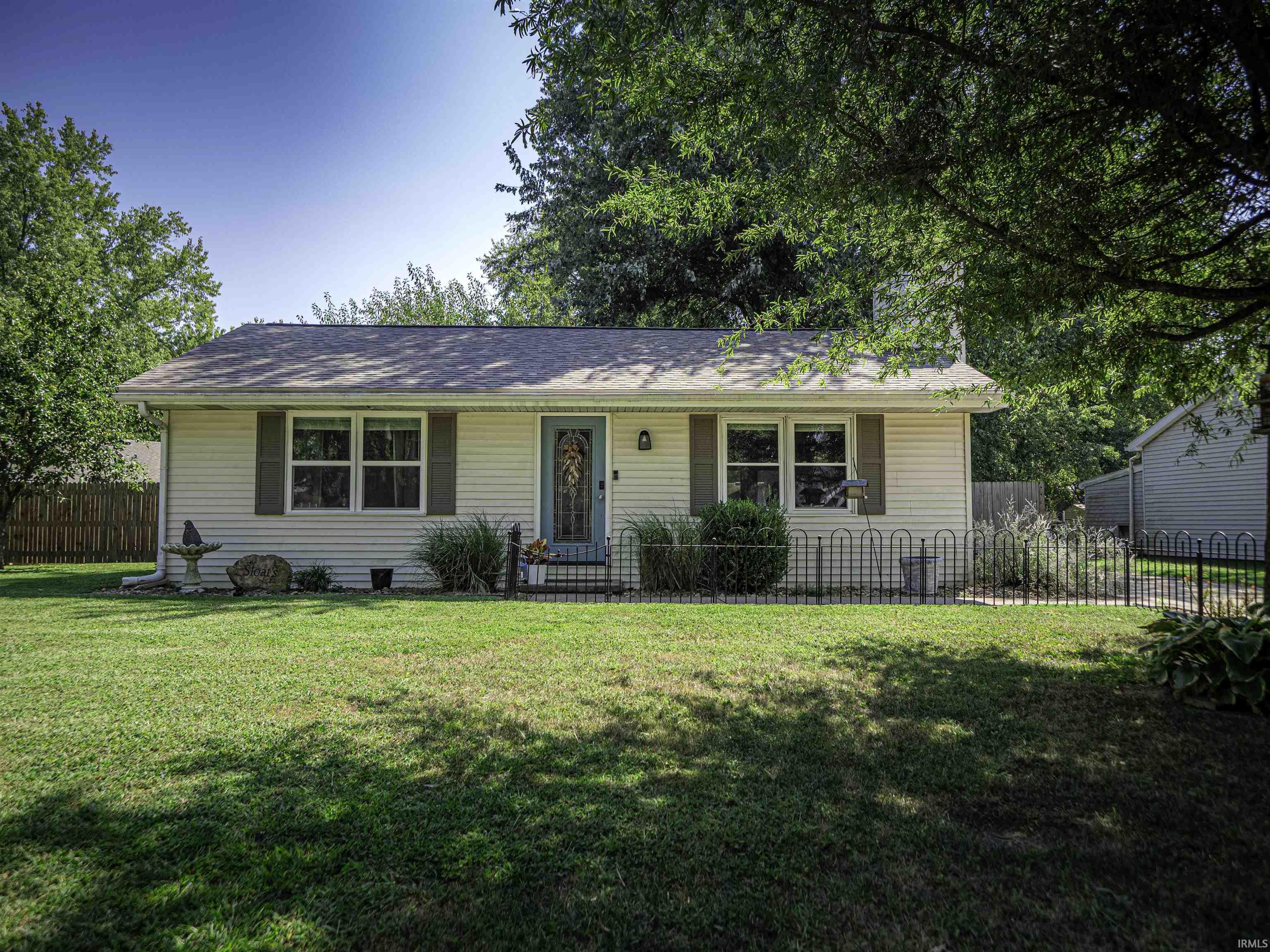 Photo 1 of Manufactured home for sale at 2014 Eastland Ct, Evansville, IN 47715 | MLS# 202634739 | Listing updated on 2026-09-20