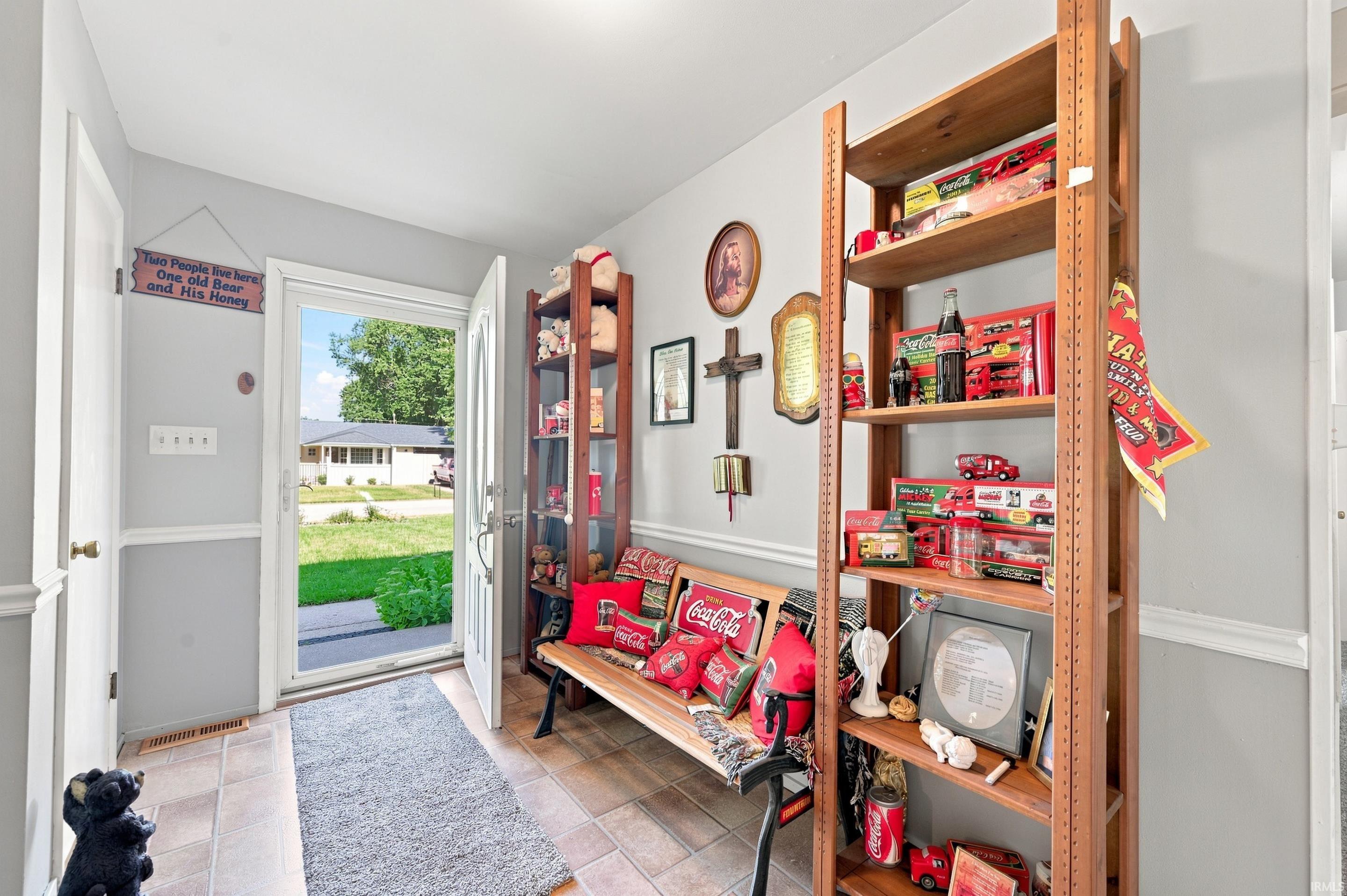 3rd image of 4212 N Manchester Rd, Muncie, IN 47304 | MLS# 202634740