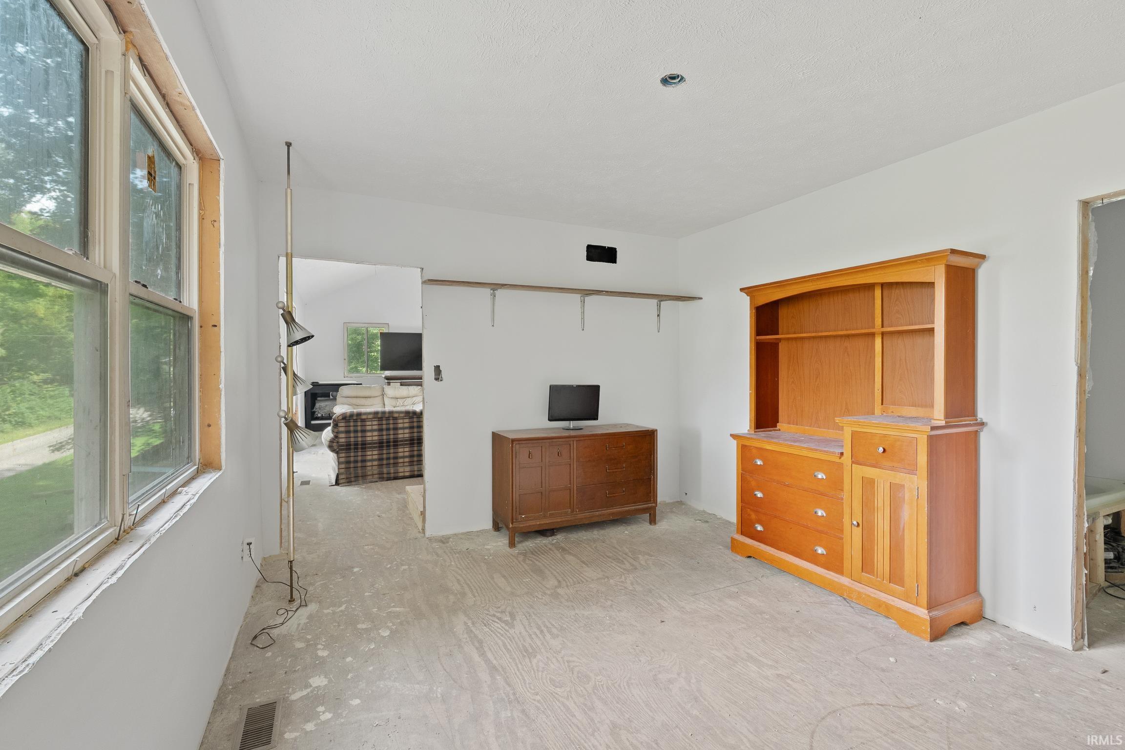 Photo 11 of 6709 E South Barbee Drive